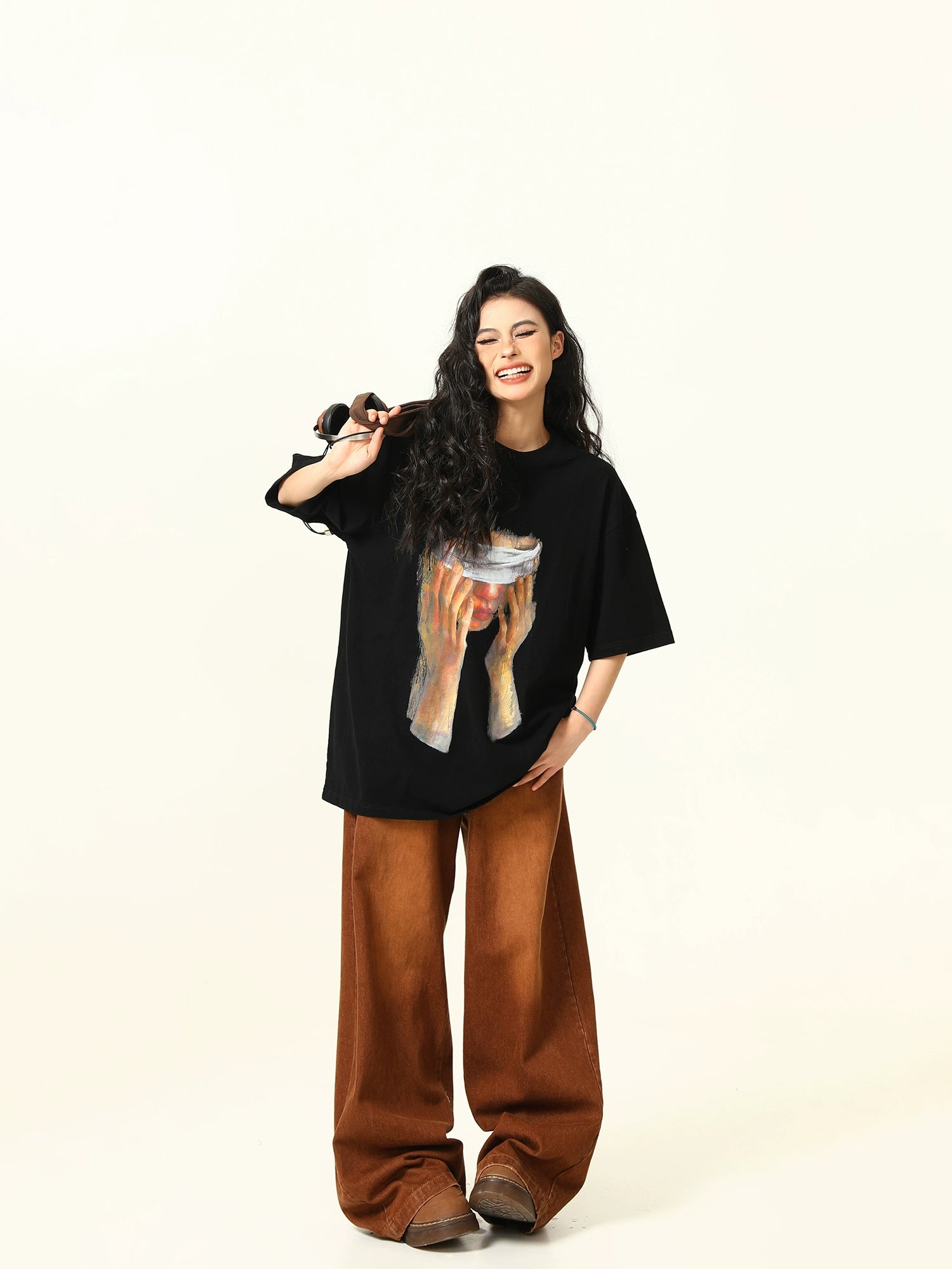 Oversized Artistic Face Print Tee