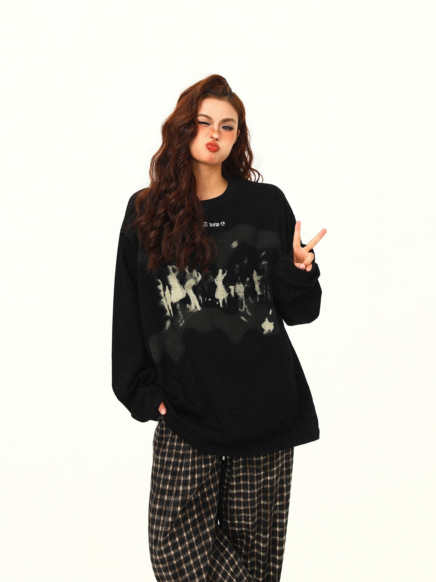 Midnight Crowd Graphic Sweatshirt