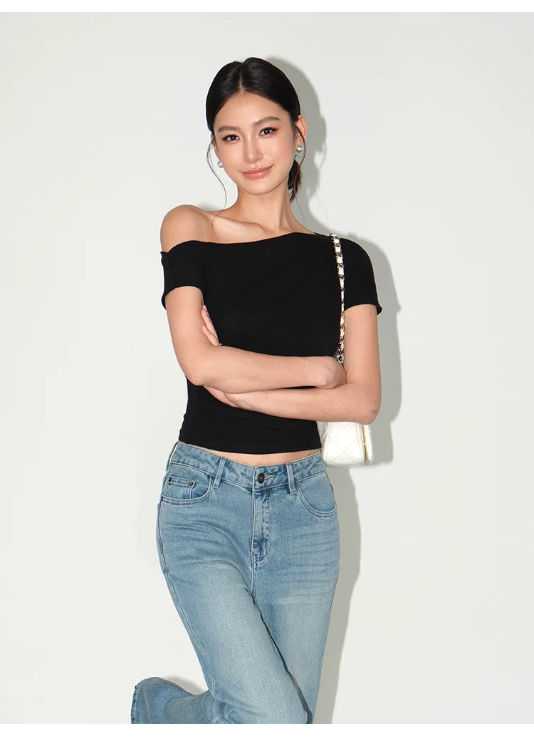 Slope One-Shoulder Tee