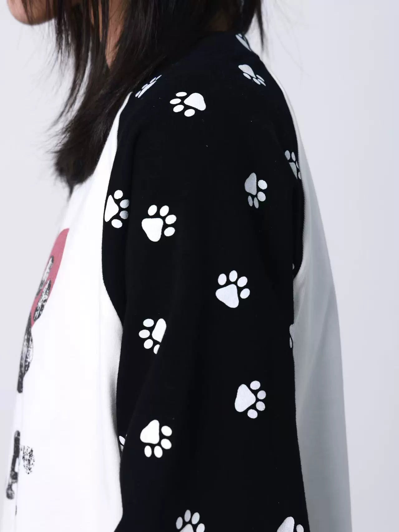 Pawprint Heart Cat Lover Raglan Longsleeve