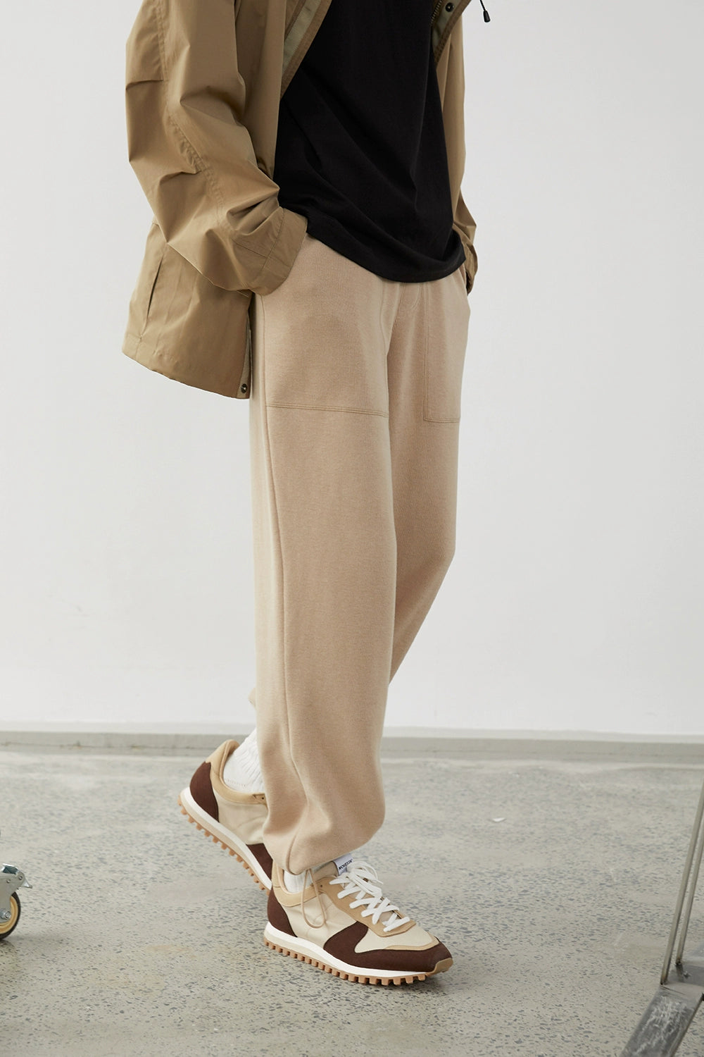 Drawstring Wide-Leg Athletic Pants