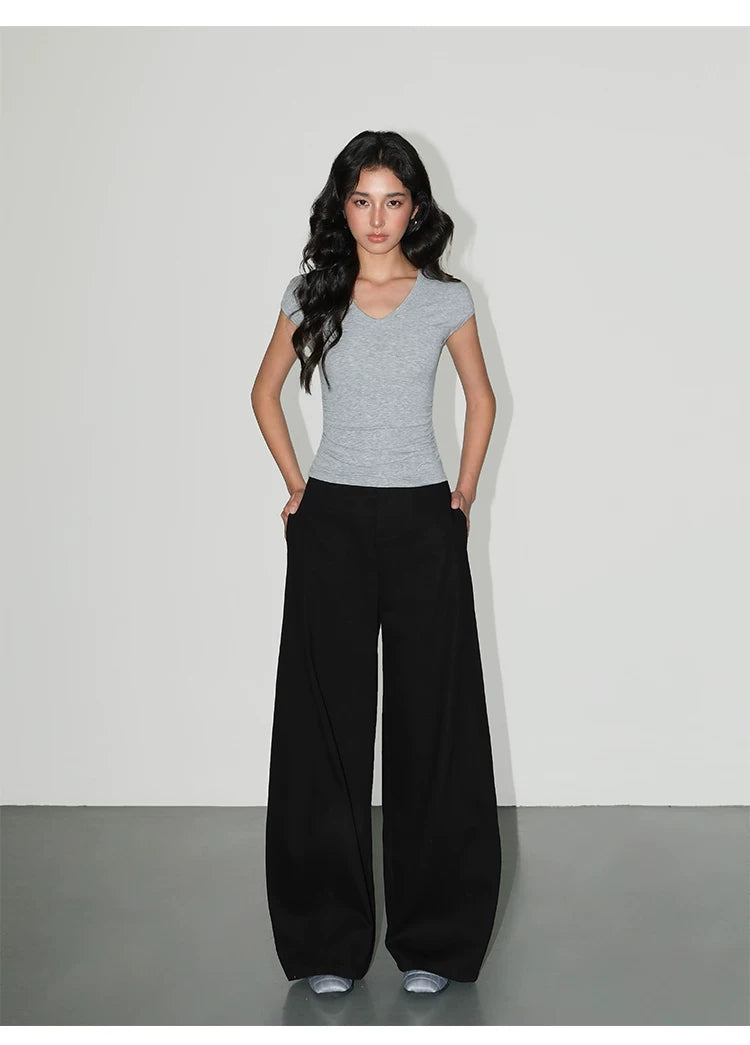 Soft Curve Ruched V‑Neck Tee