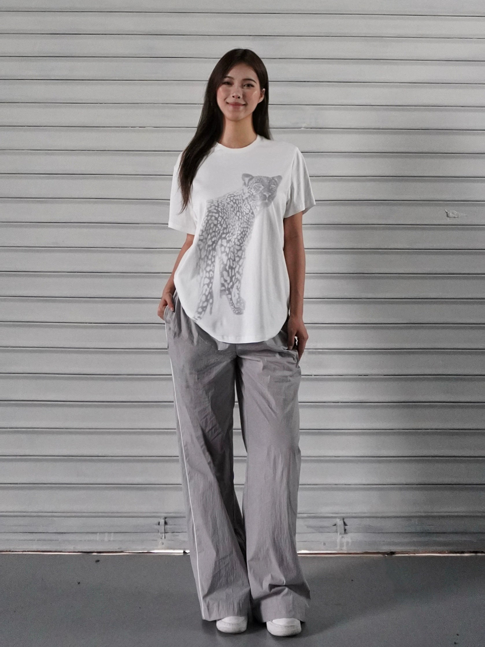 Low-Rise Wide-Leg Athletic Cargo Pants