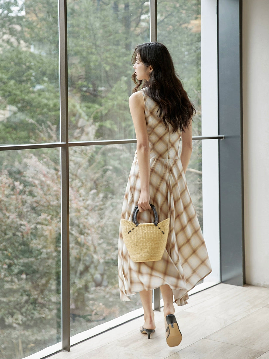 Sleeveless Beige Plaid Dress
