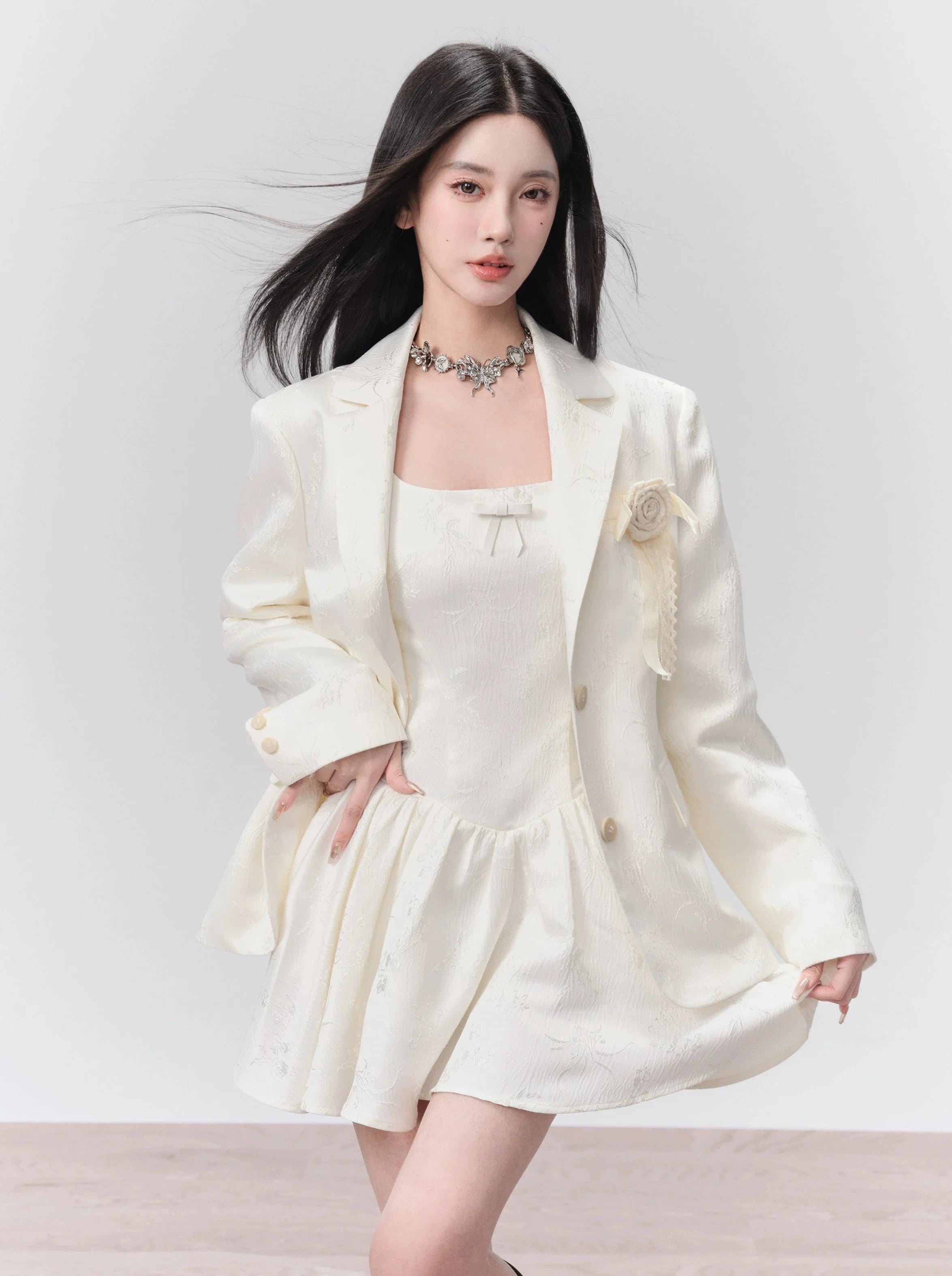 Versatile Tailored Blazer: Ivory with Floral Brooch or Black with Chain Accent