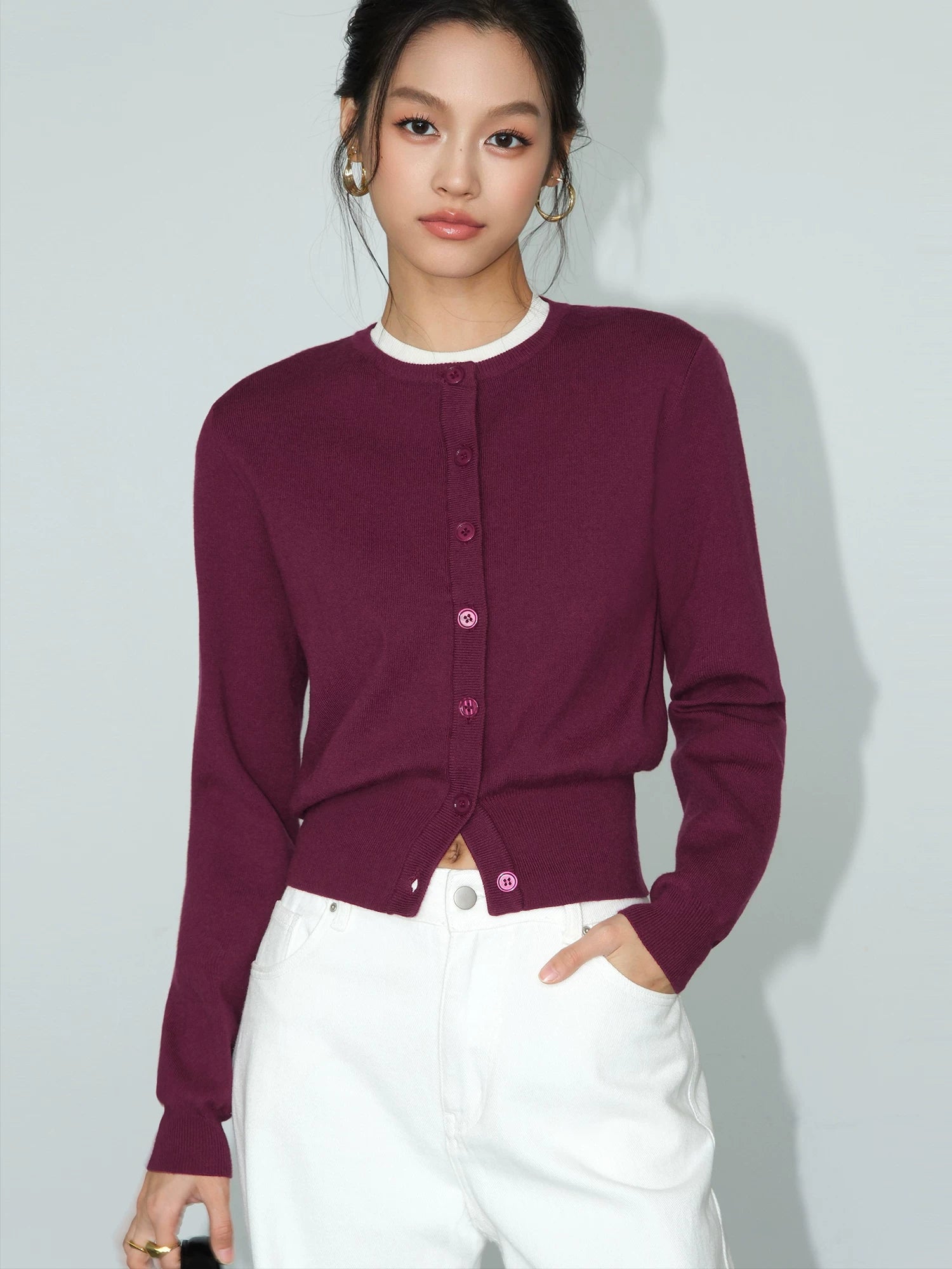 Classic Crew Neck Knit Cardigan
