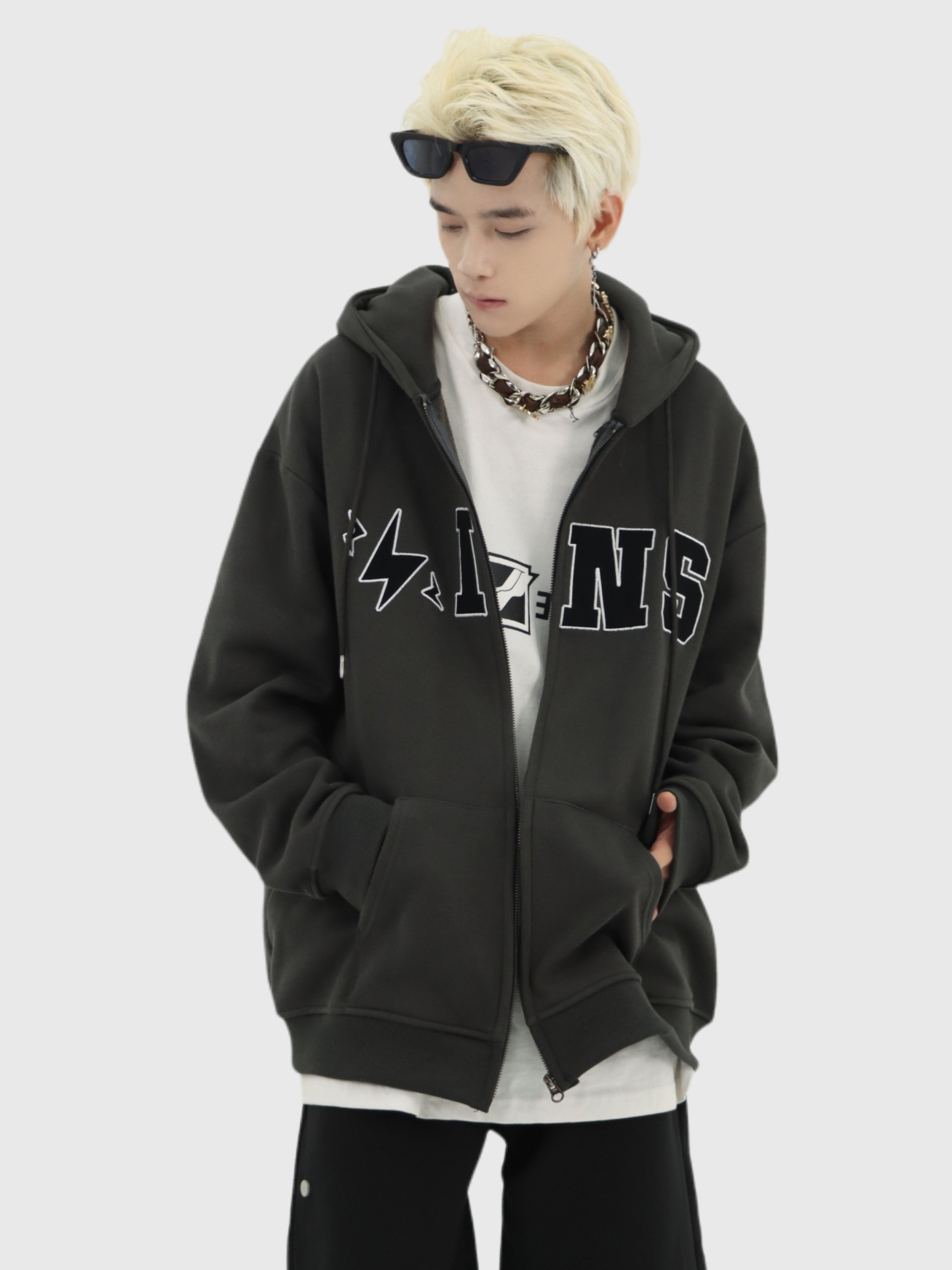 Oversized Logo Zip-Up Jacket - chiclara