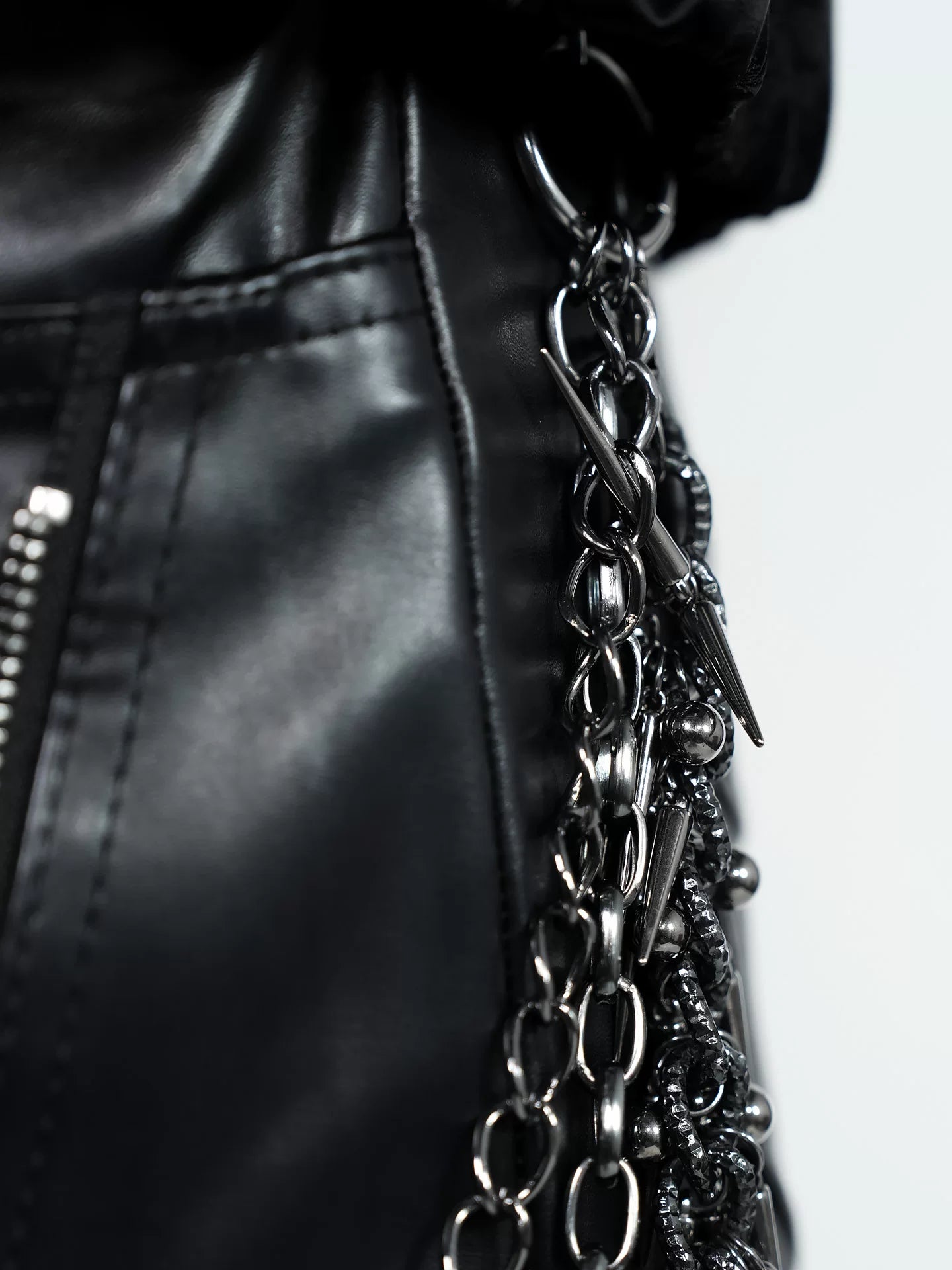Obsidian Maelstrom Spike-Chain Hip Harness