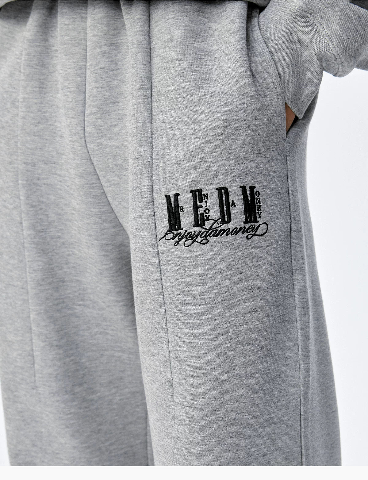 Logo Embroidered Wide-Leg Drawstring Sweatpants