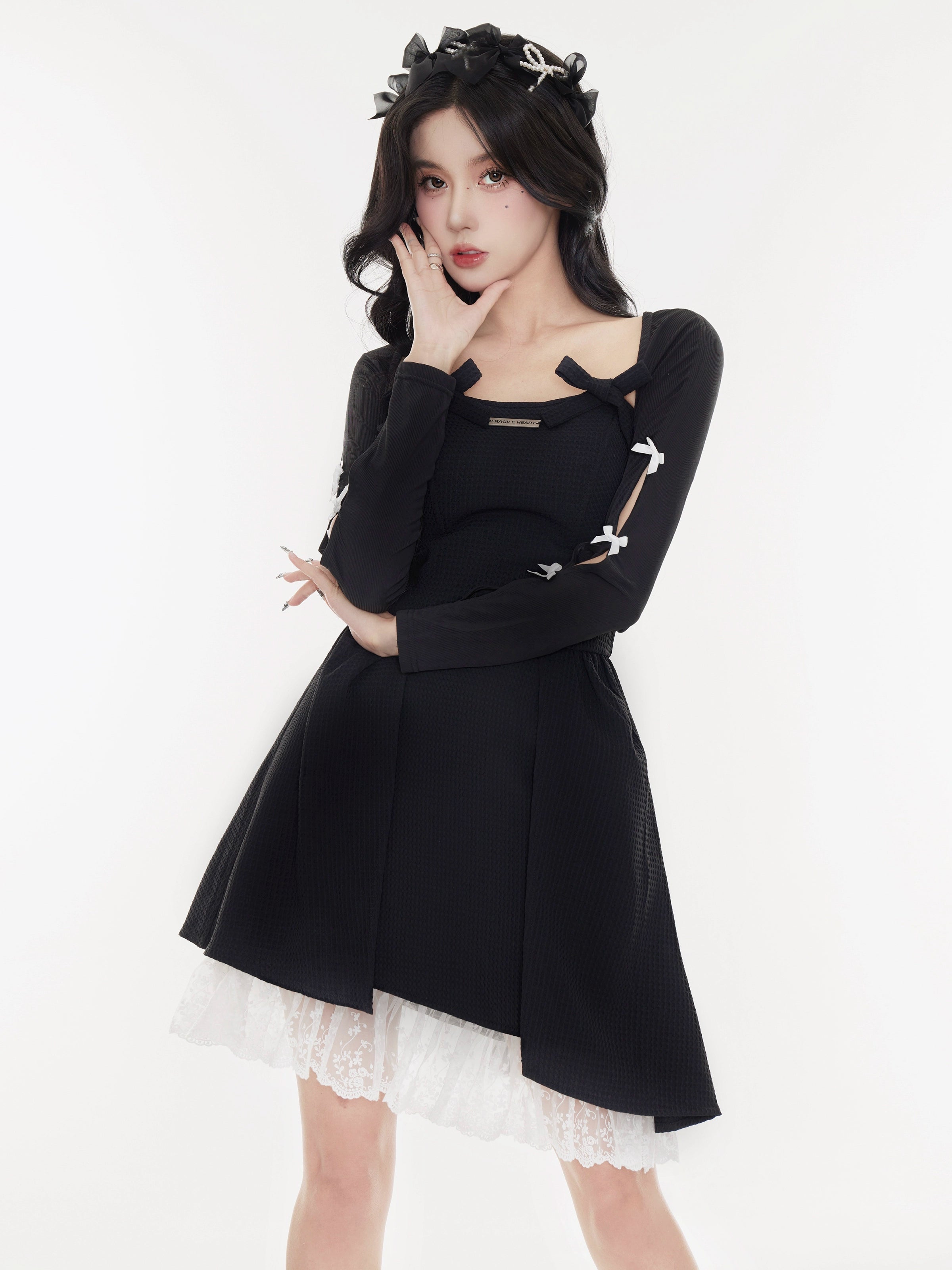 Hollow-Out Bow Tie Black Sunscreen Cardigan