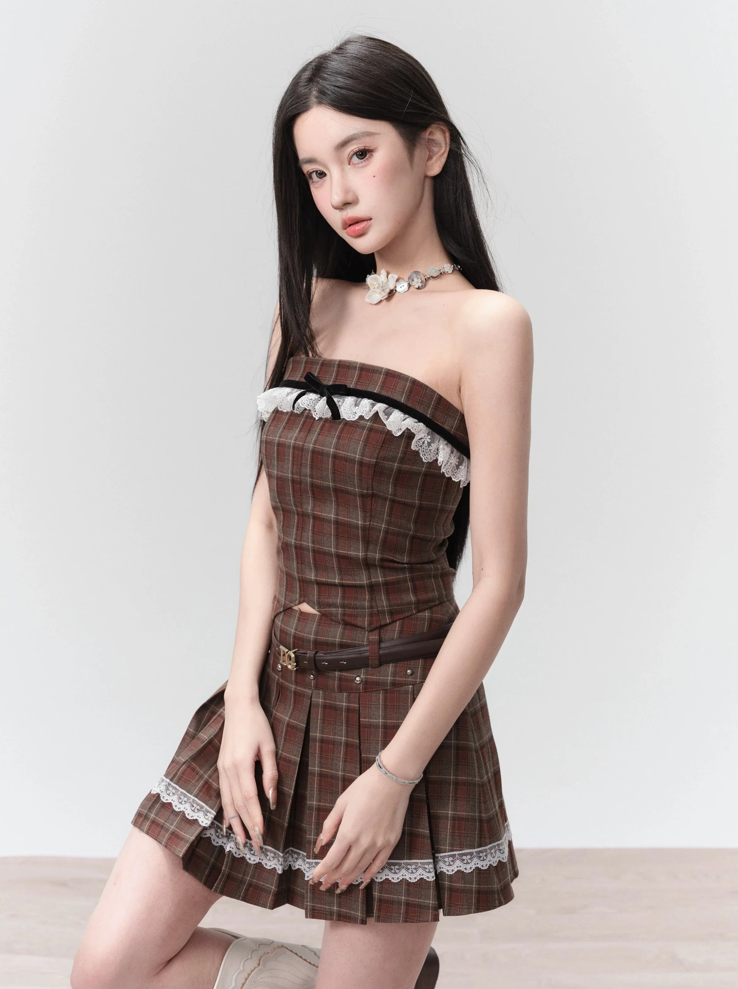 Vintage Plaid Pleated Mini Skirt with Lace Trim