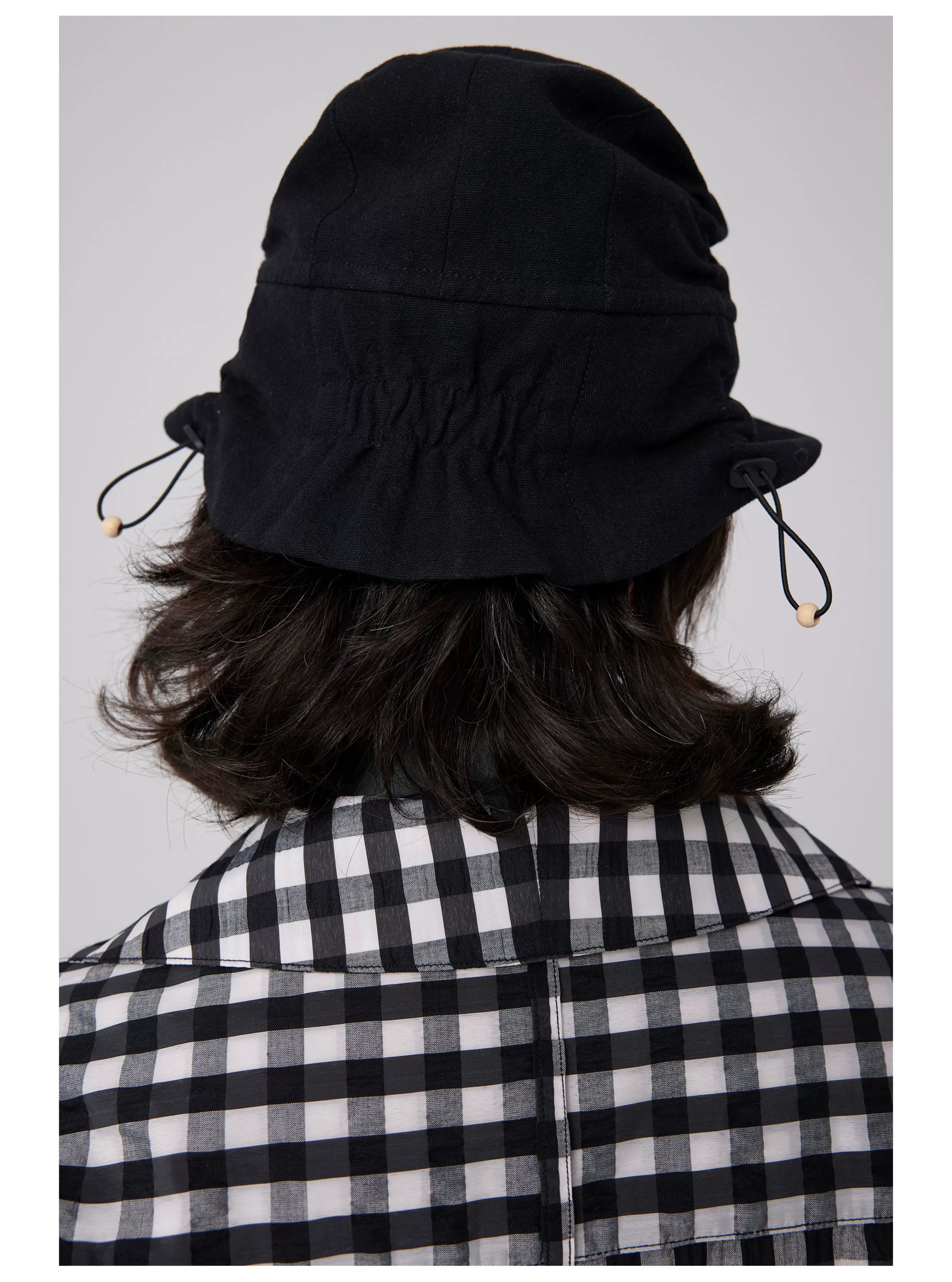 Adjustable Black Newsboy Cap