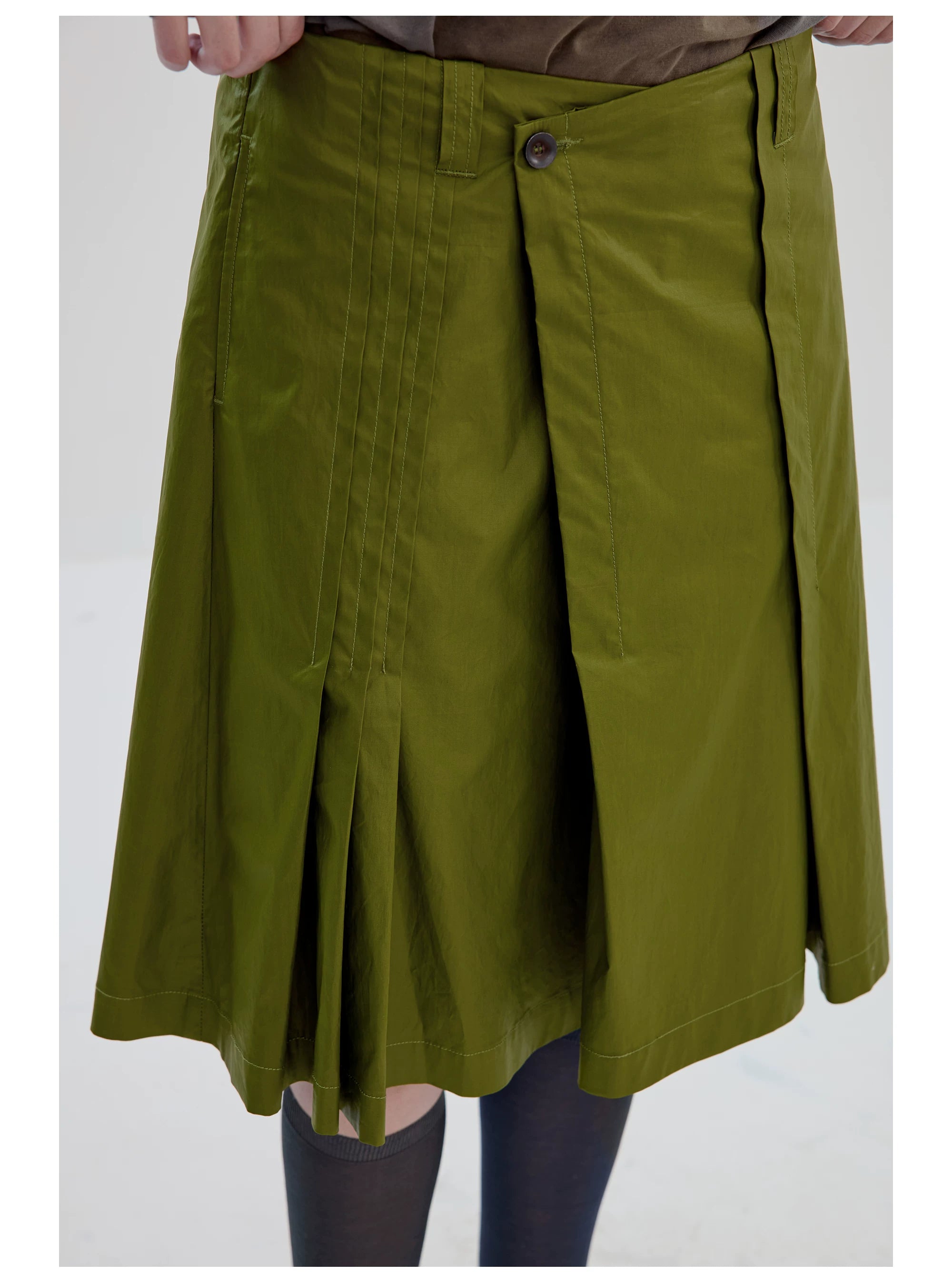 Wrap Pleat Tech Skirt