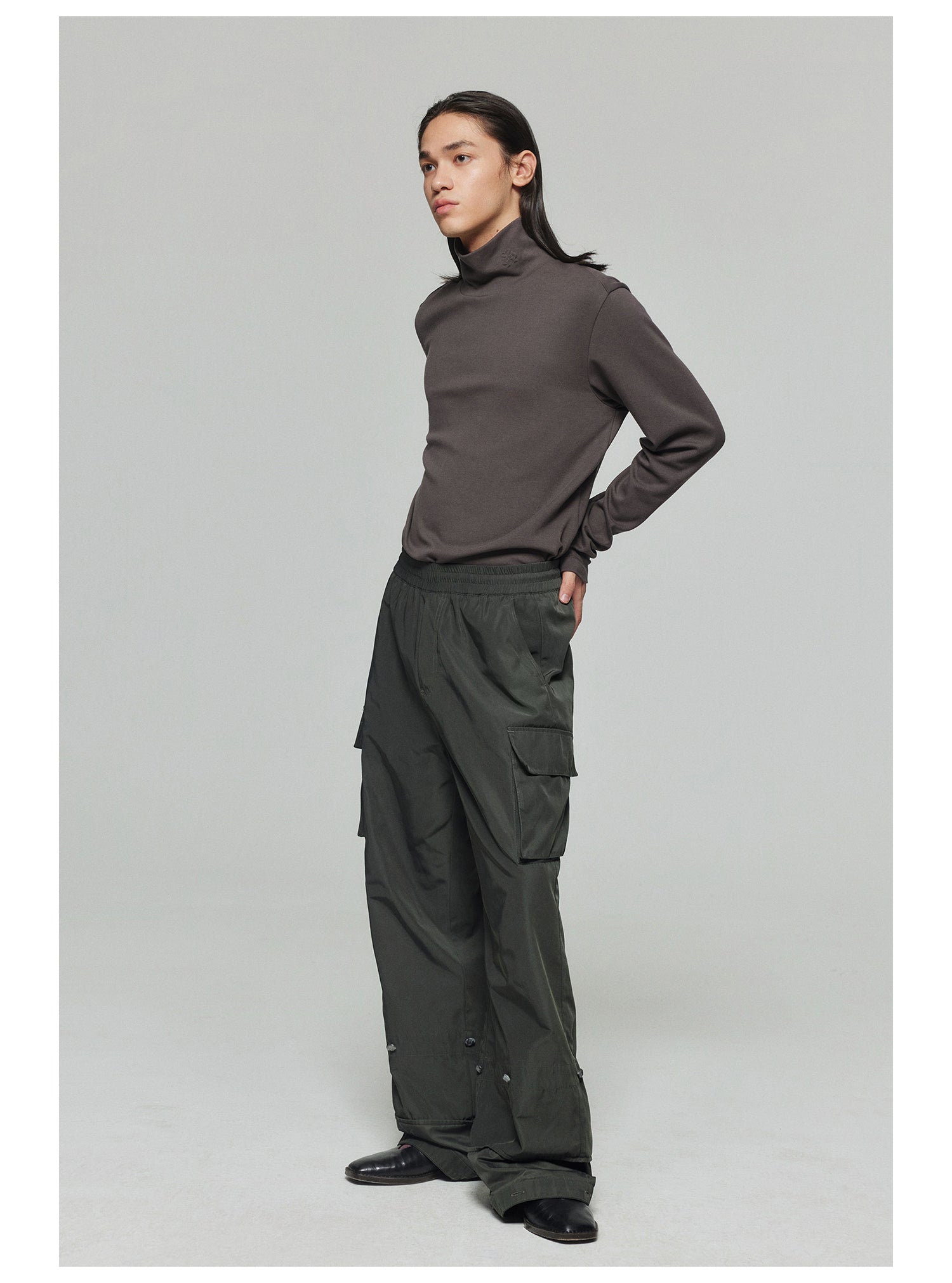 Adjustable Cuffs Nylon Cargo Pants