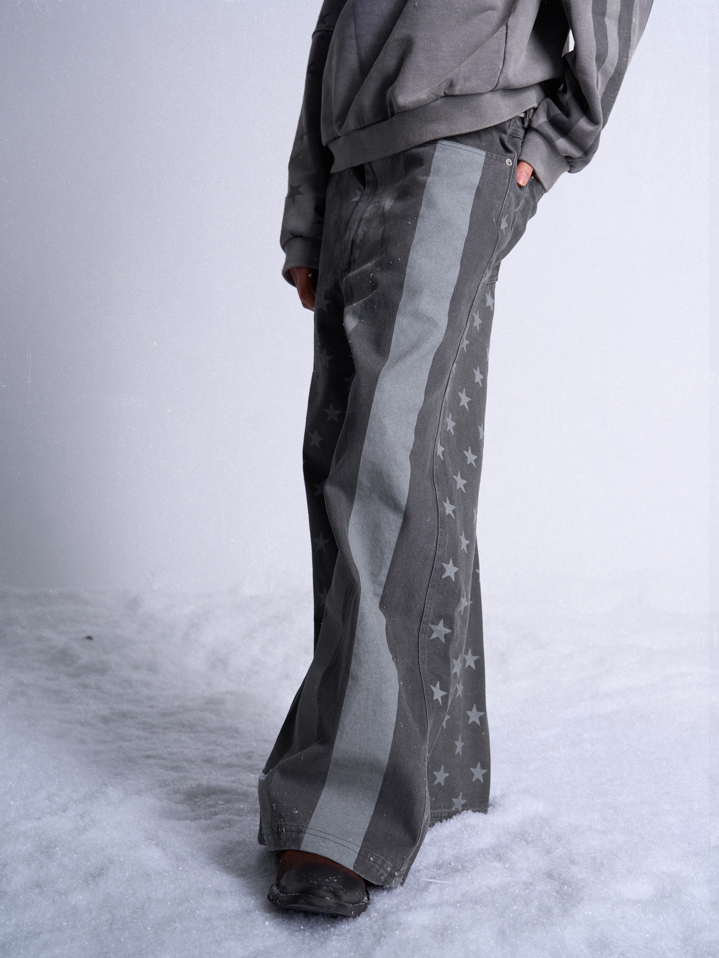 Dark Gray Stars & Stripes Wide‑Leg Jeans