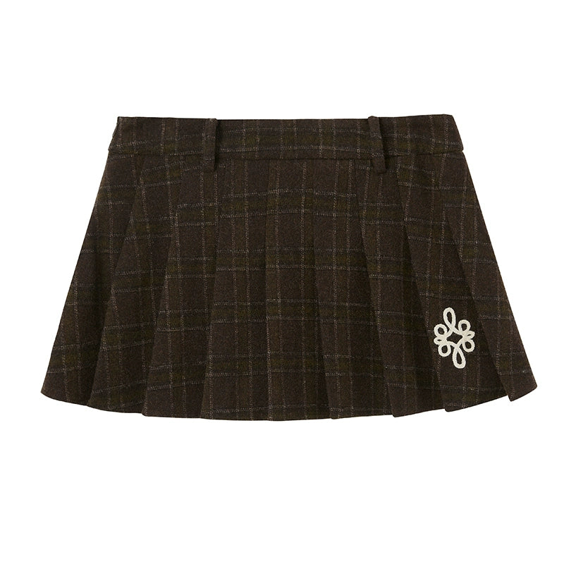 Vintage Fair Isle Sweater & Plaid Skirt Setup