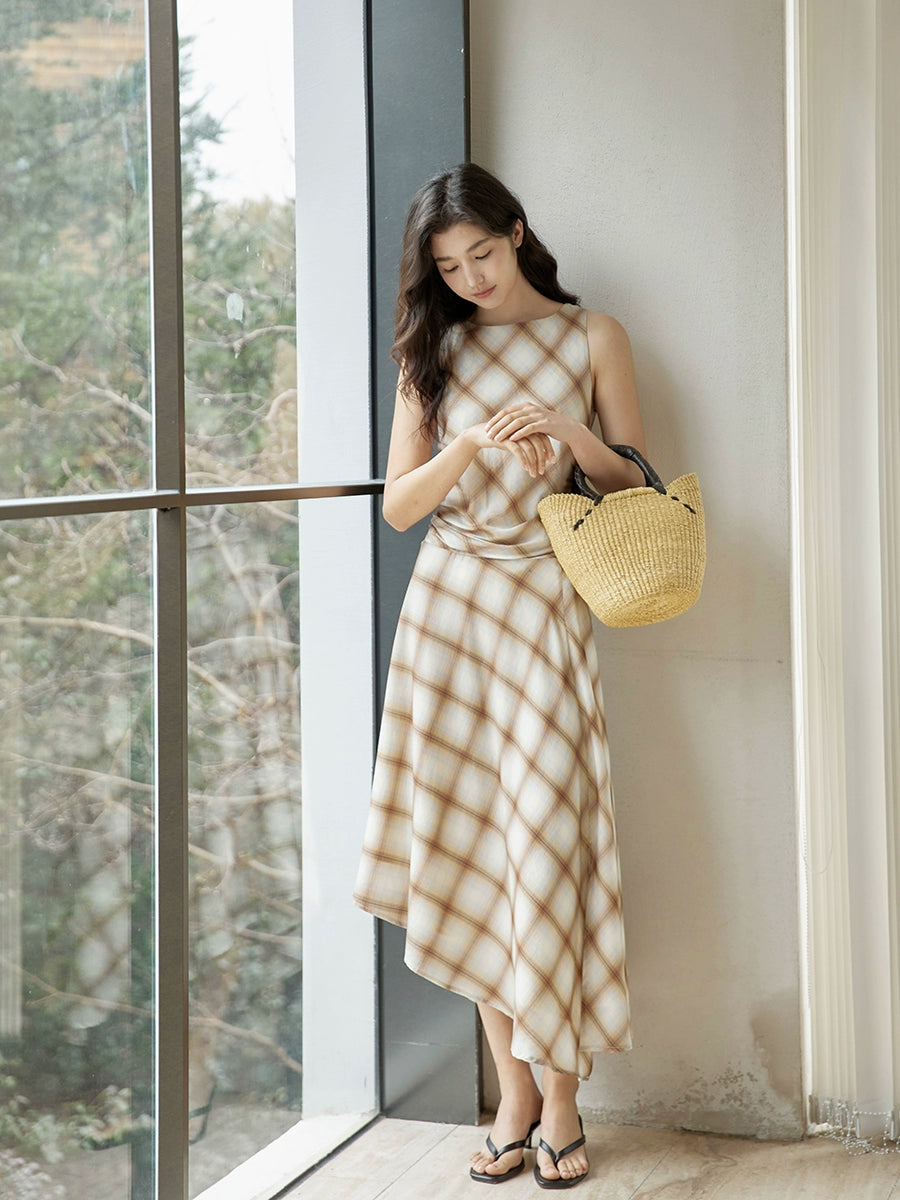 Sleeveless Beige Plaid Dress