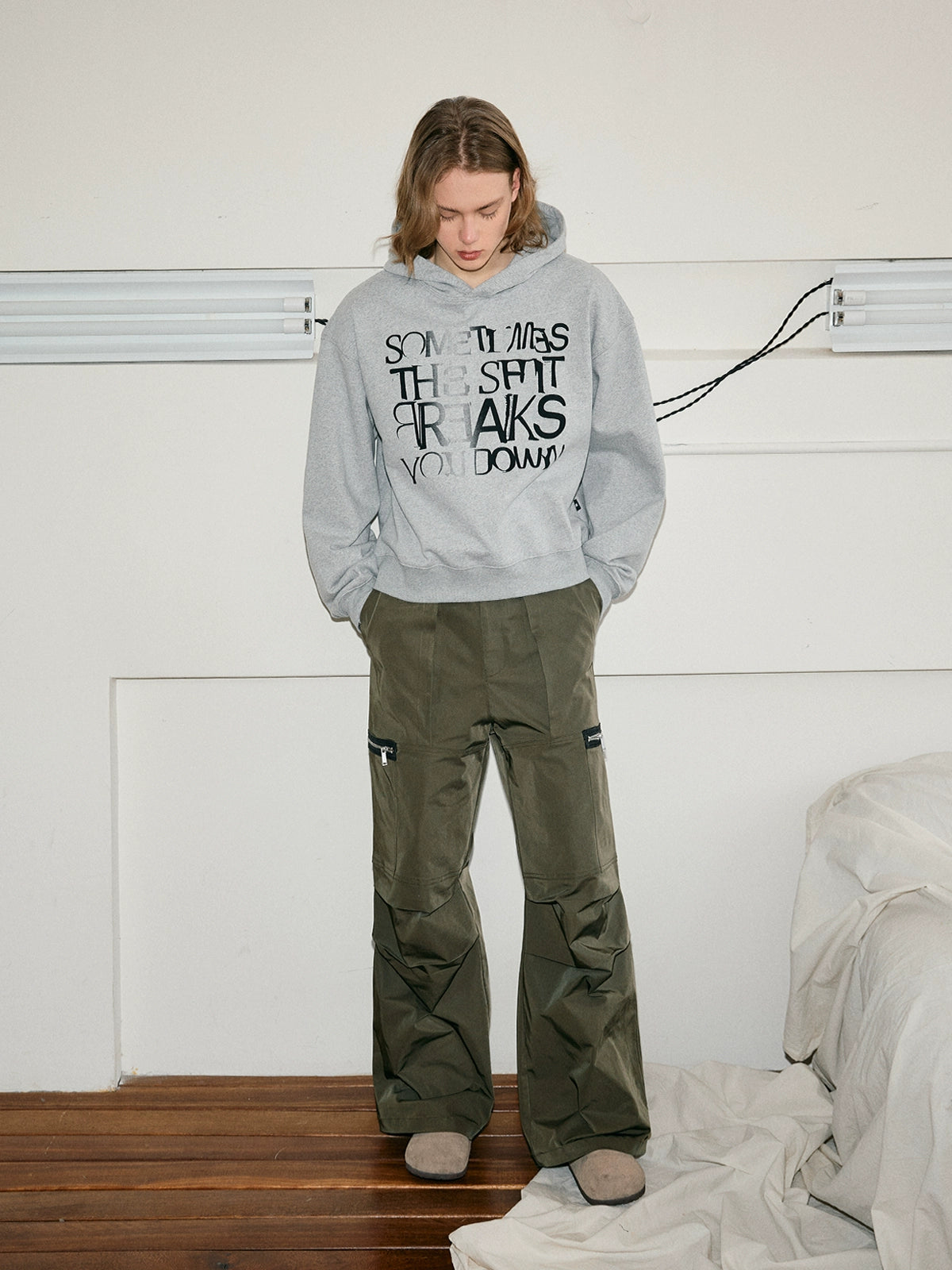 Layered Pockets Wide-Leg Utility Cargo Pants