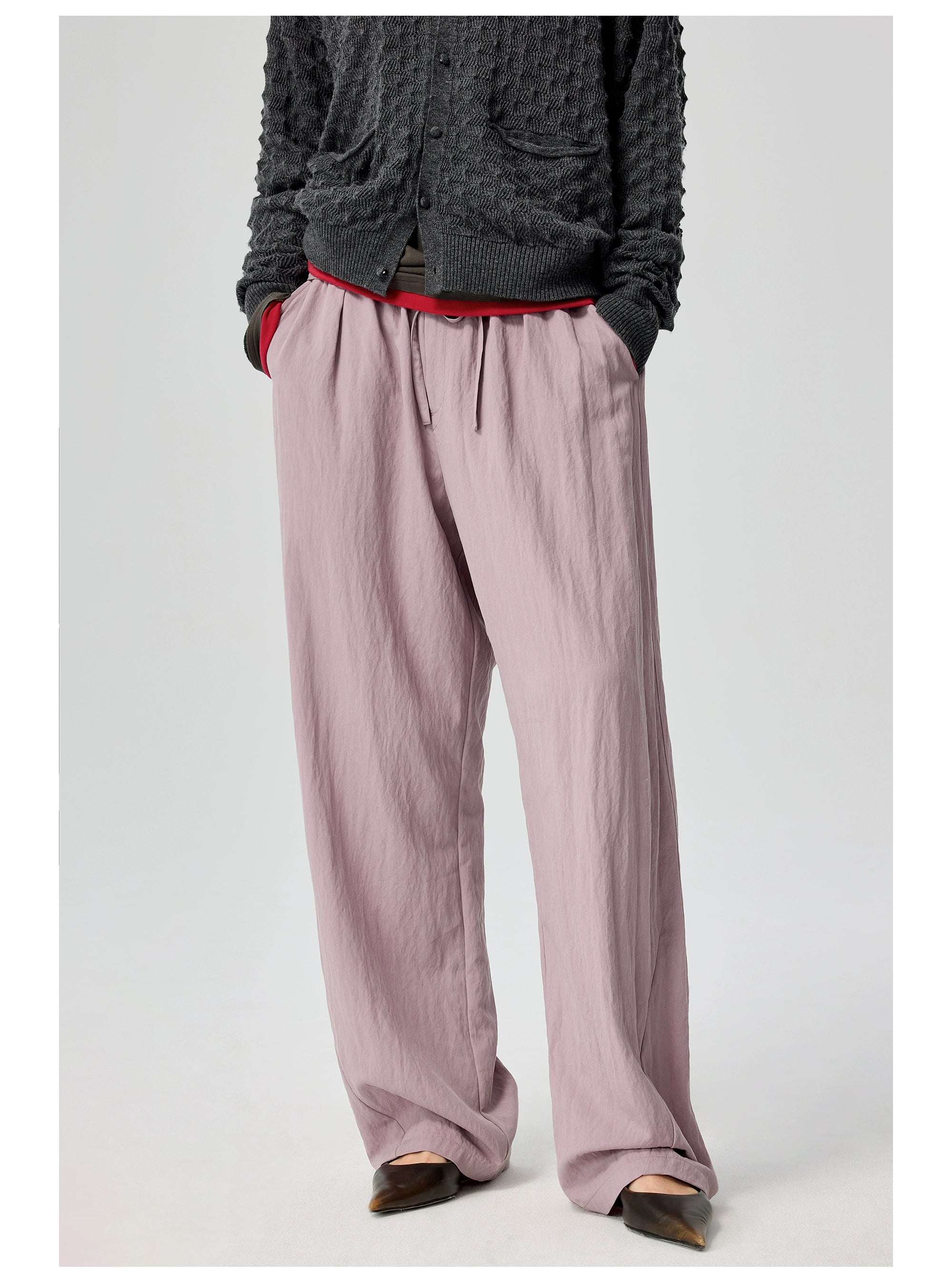 Wide Leg Relaxed Pants with Pleats Detail