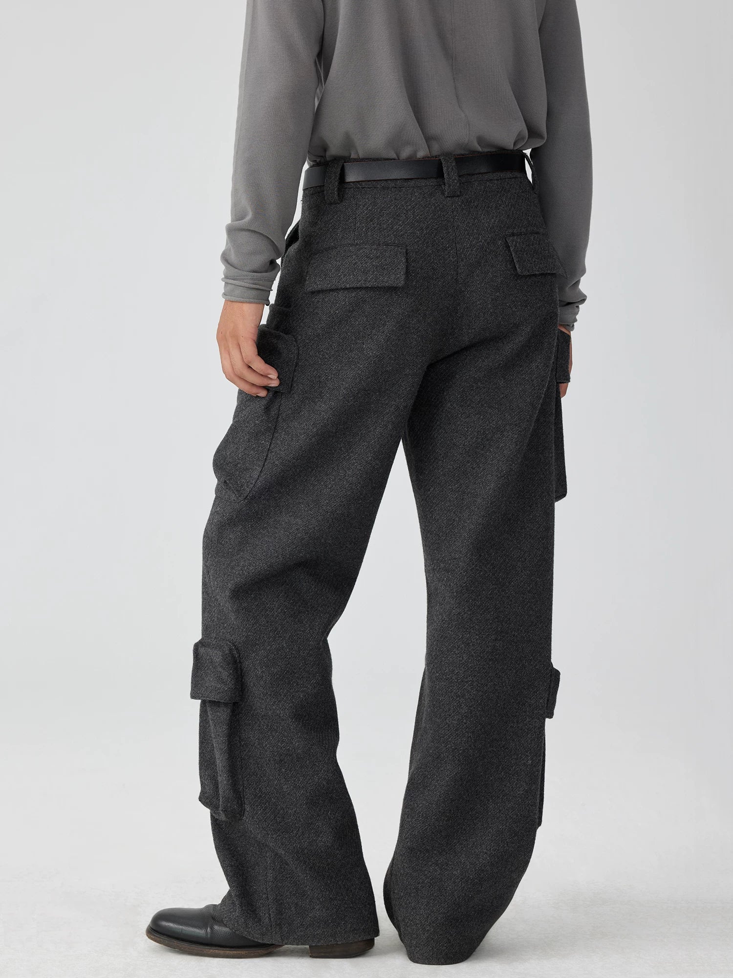 Multi-Pocket Wide-Leg Cargo Trouser