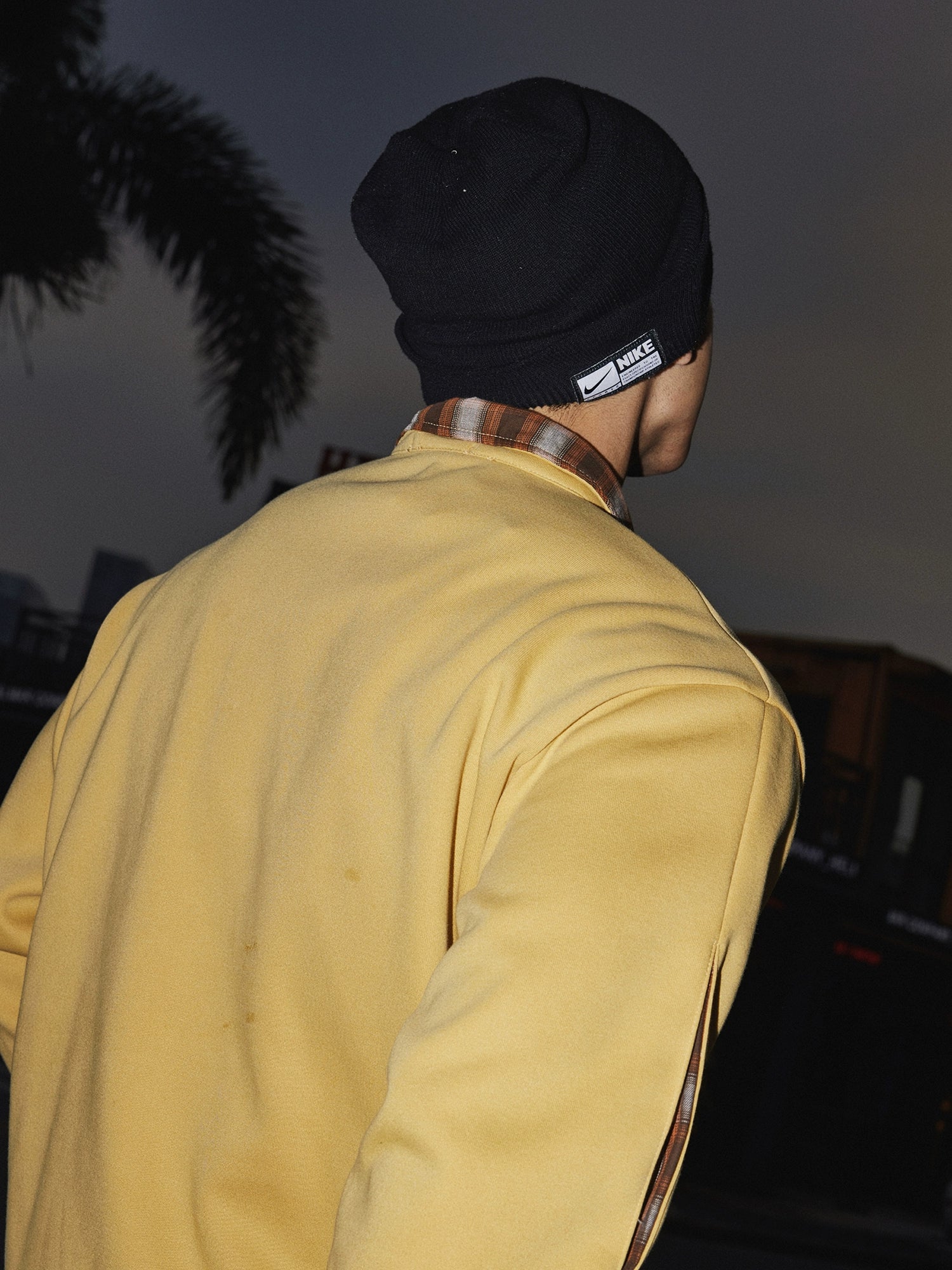 Vintage Graphic Quarter-Zip Sweatshirt with Plaid Collar