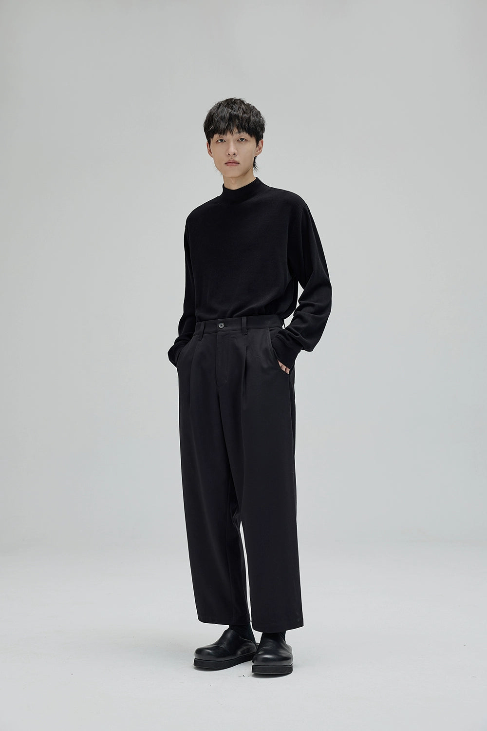 Semi-Elastic Waist Wide-Leg Straight Cropped Pants