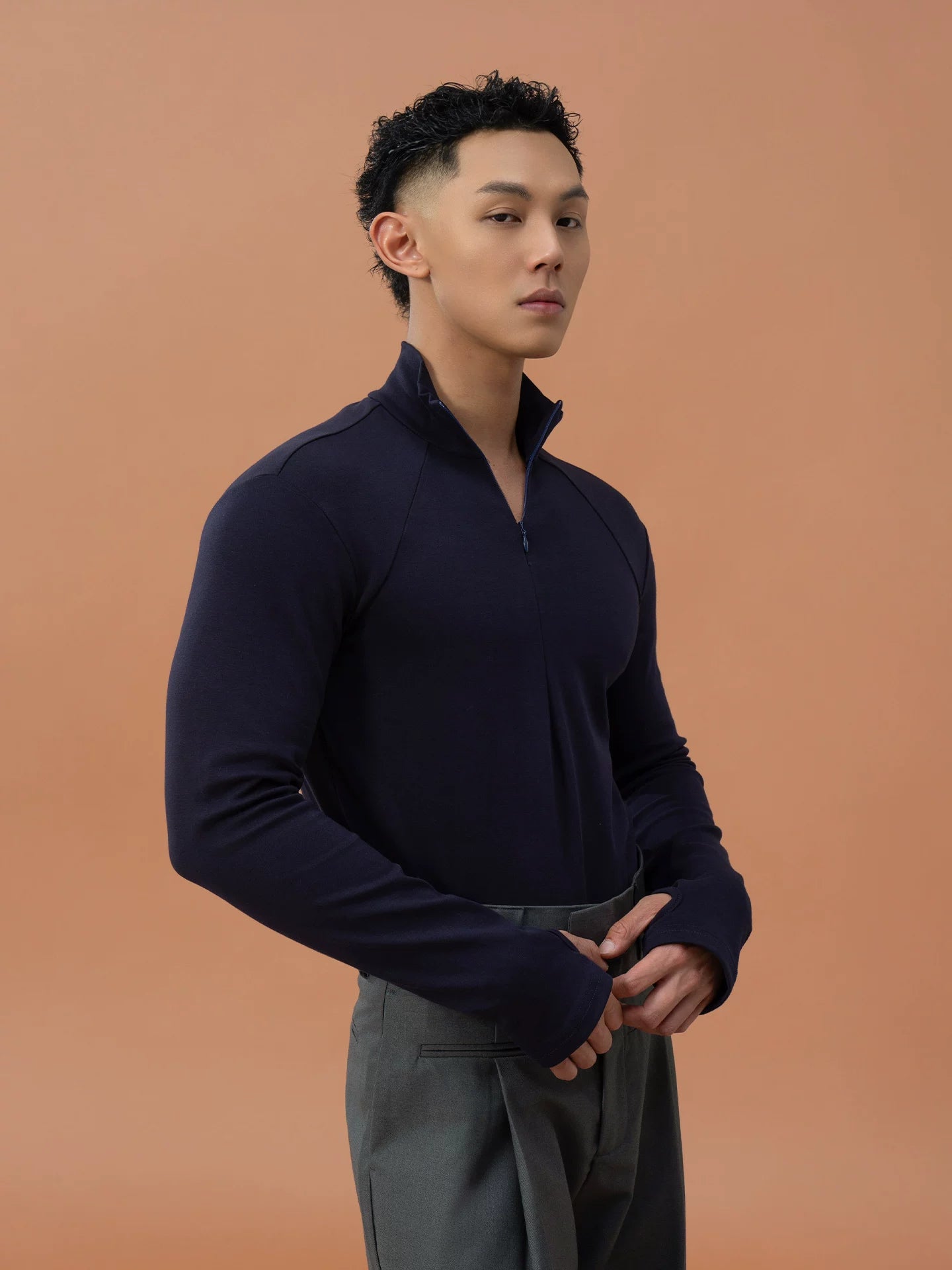 Aviator Sleek Stretch Quarter-Zip Top