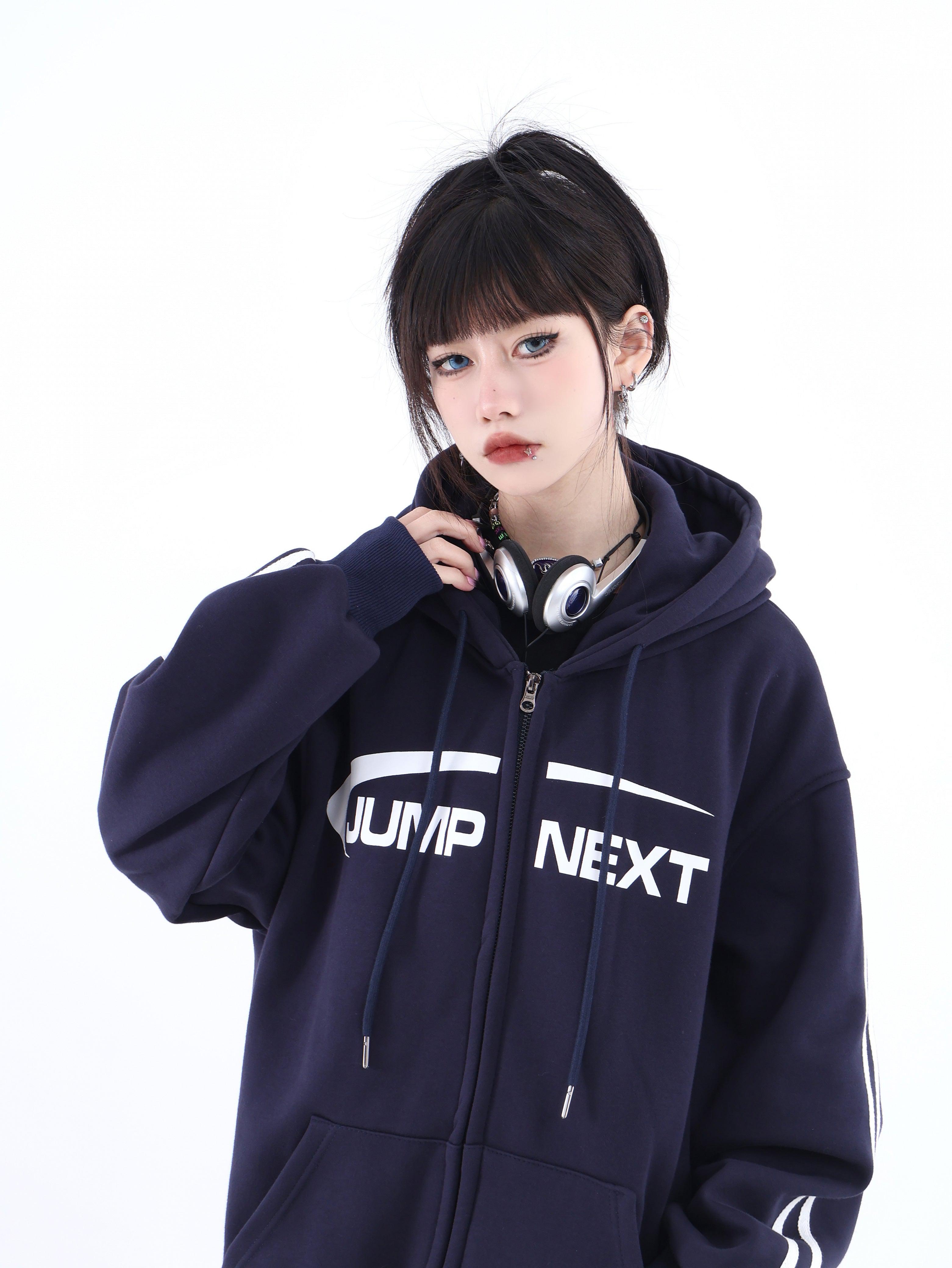 Casual Hoodie with Logo Zipper - chiclara