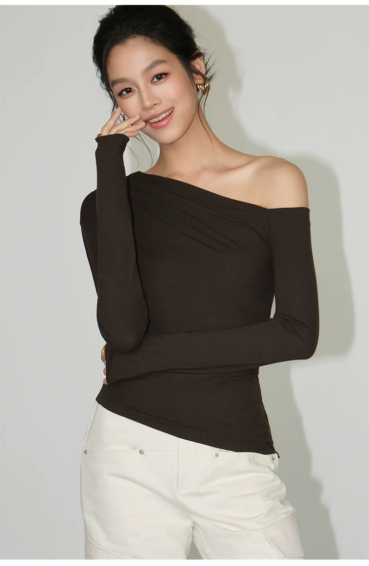 Slope One‑Shoulder Ruched Top