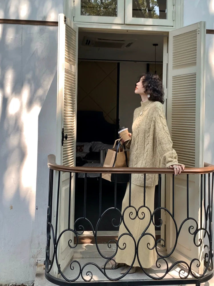 Vintage Chunky Cable Knit Sweater