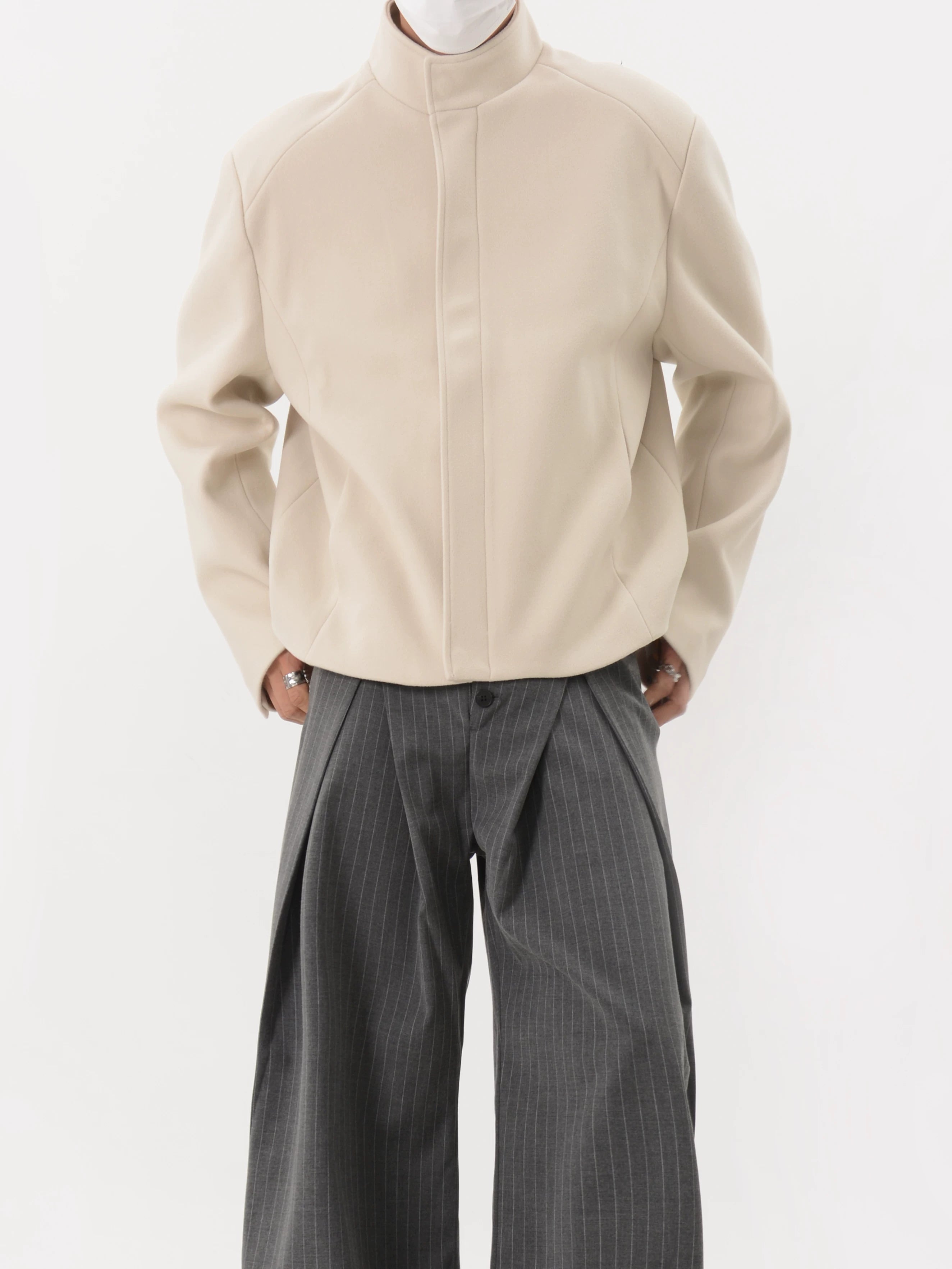 Column Minimal Zip Jacket