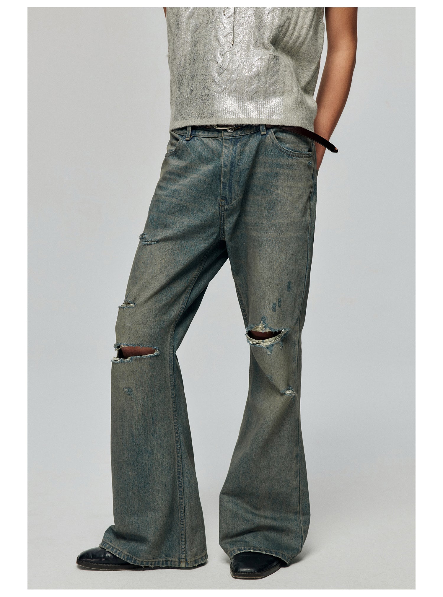 Retro Distressed Flared Jeans