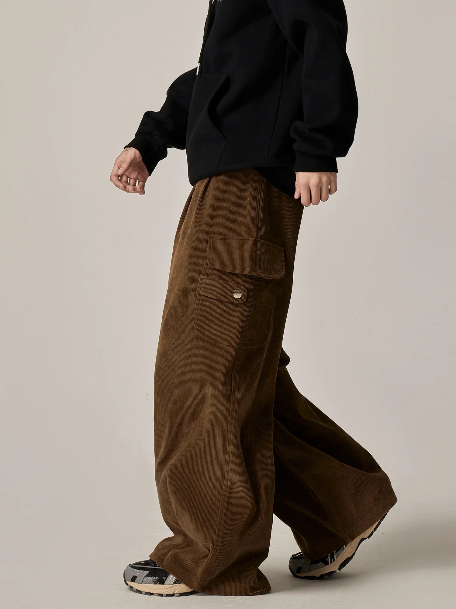 Onyx Flow Wide-Leg Cargo Lounge Pants