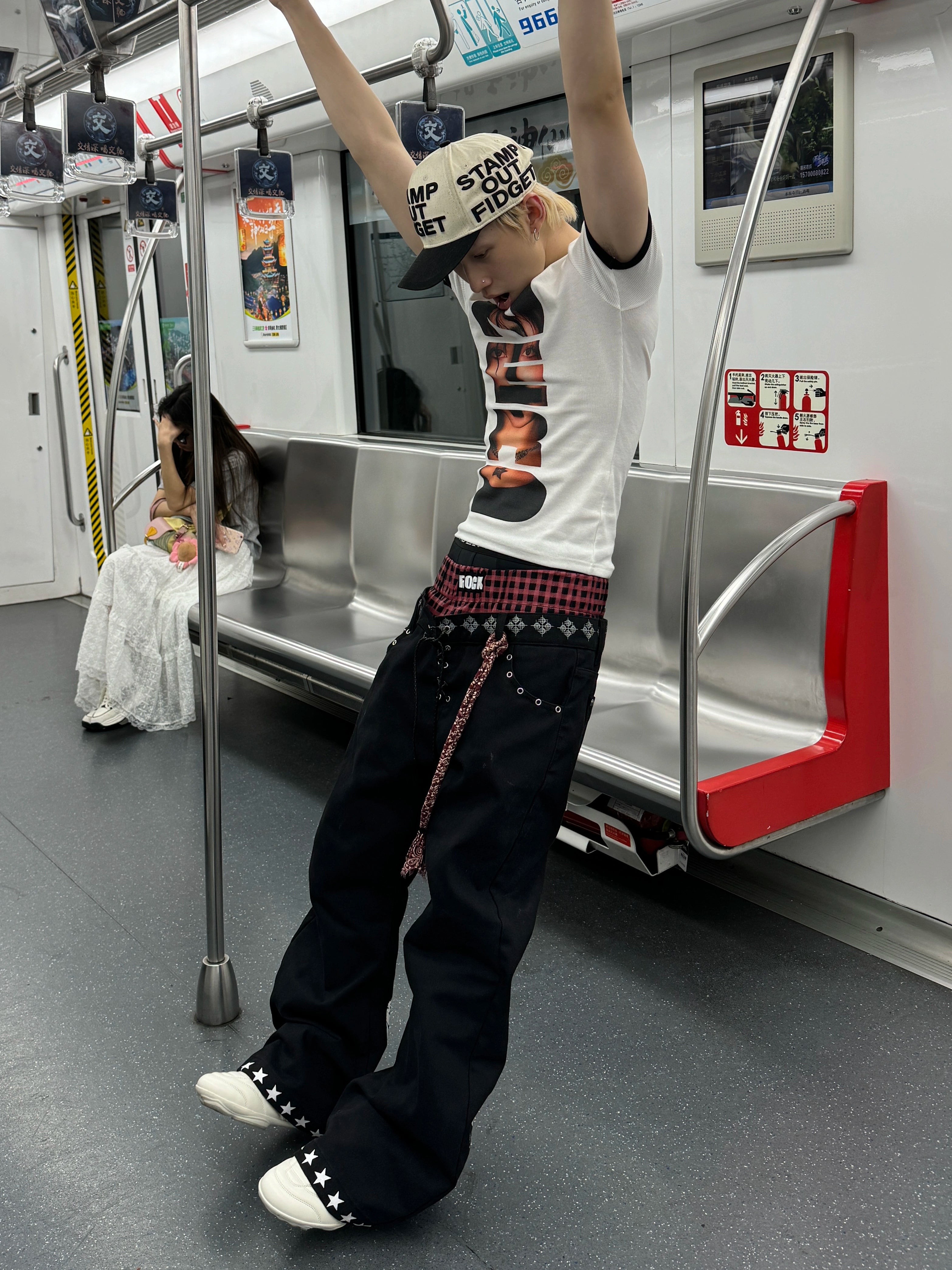 Rocker Riot Star Hem Wide Jeans