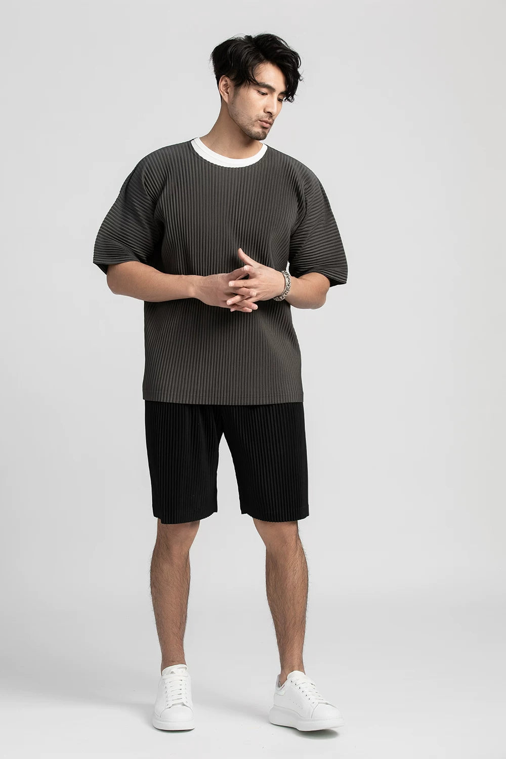Glacier Wave Pleated Tech Shorts