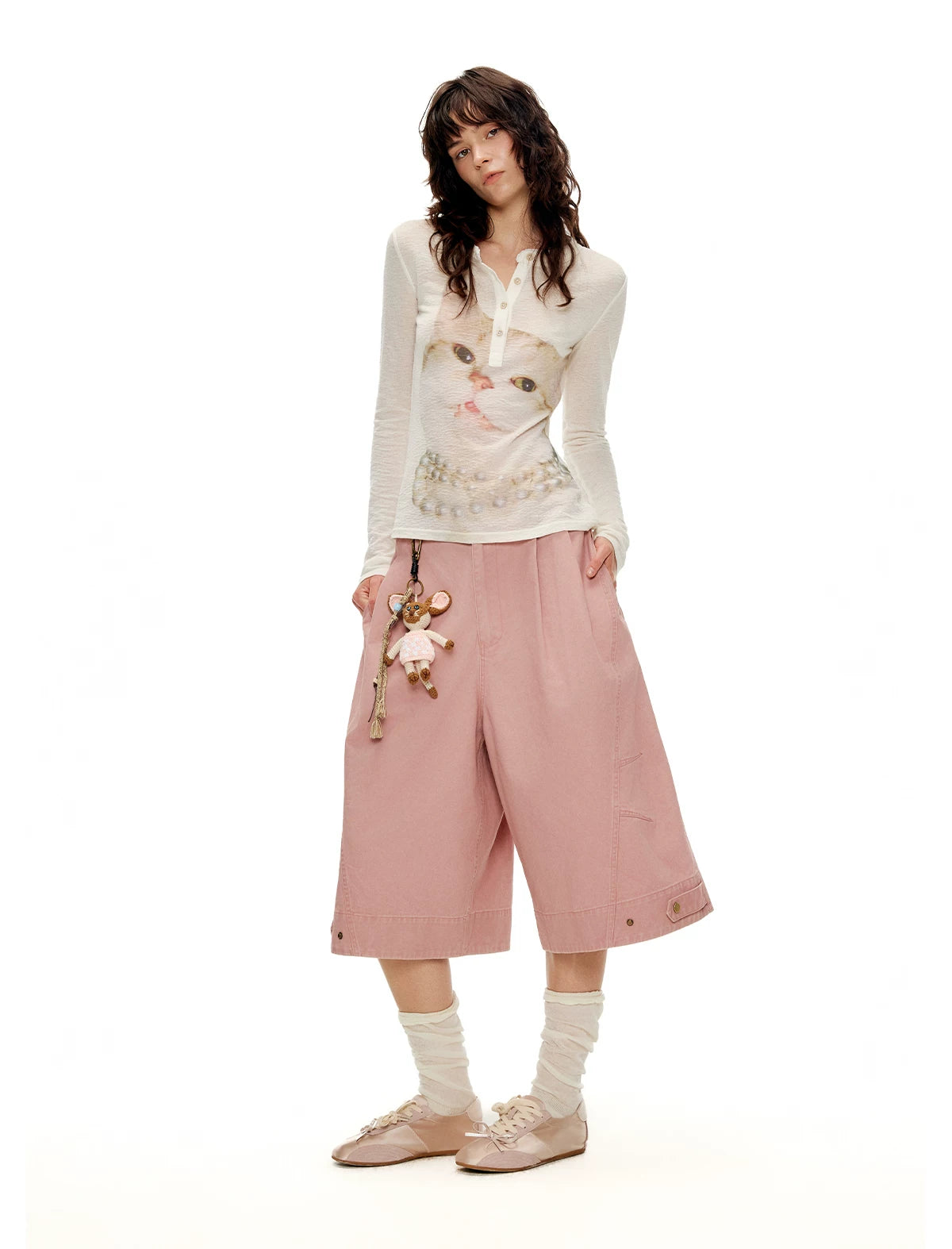 Pearl Duchess Kitty Henley Top