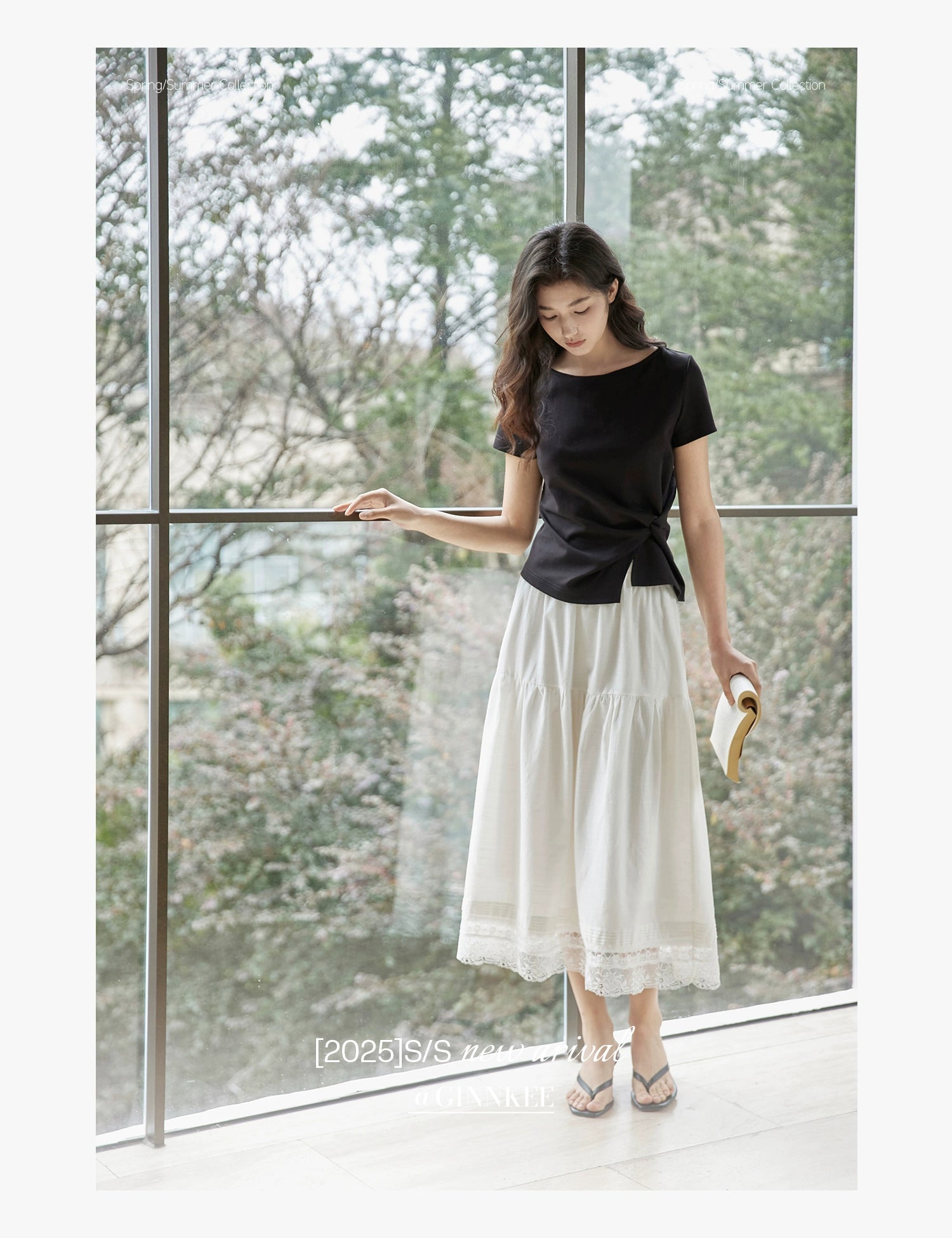 Short-Sleeve Top with a Side Knot and Front Slit Detail