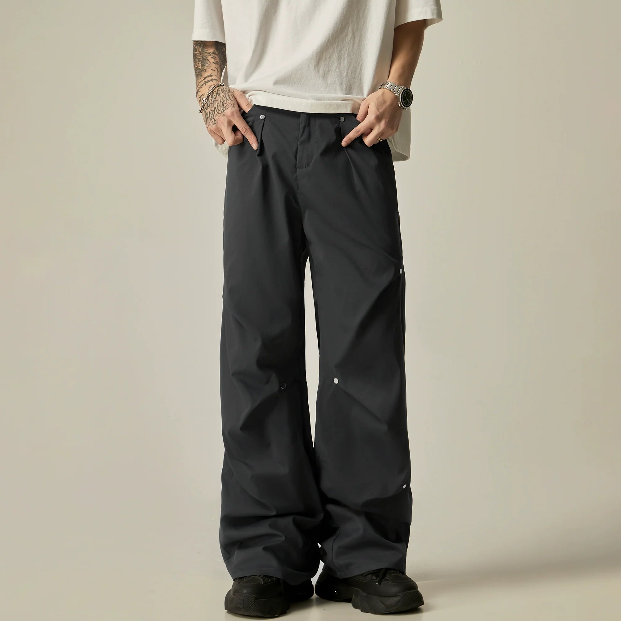 Wide-Leg Utility Cargo Pants