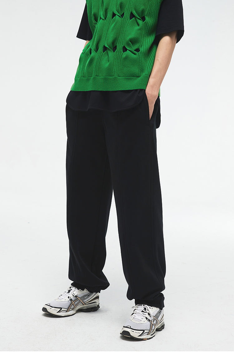 Relaxed Pin-Tuck Sweatpants