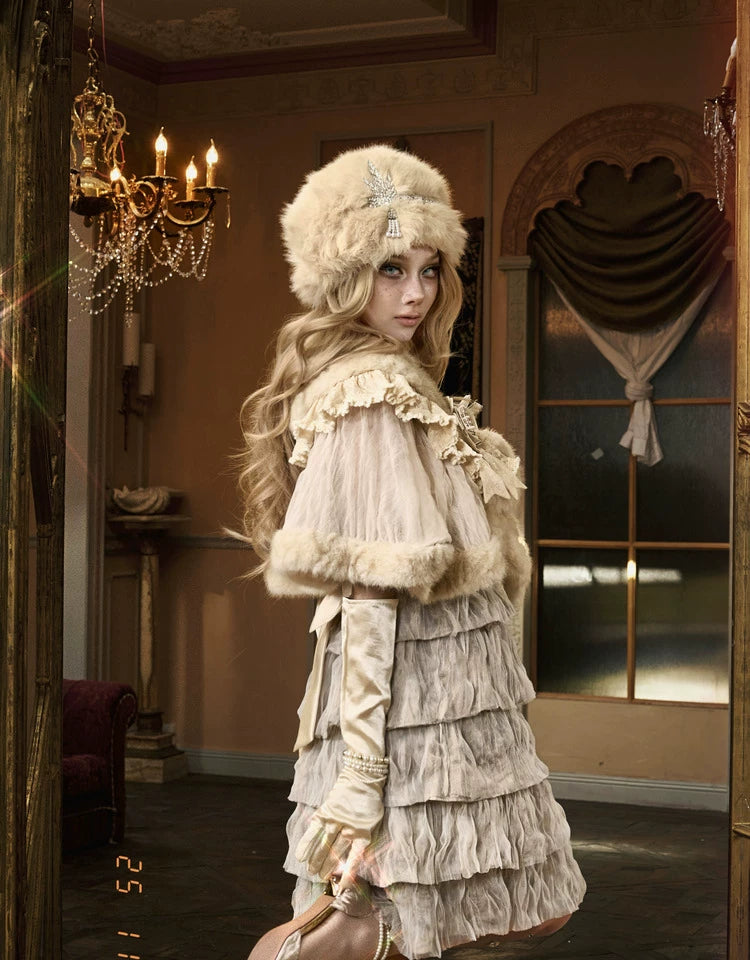 Ivory Faux Fur Lace Capelet