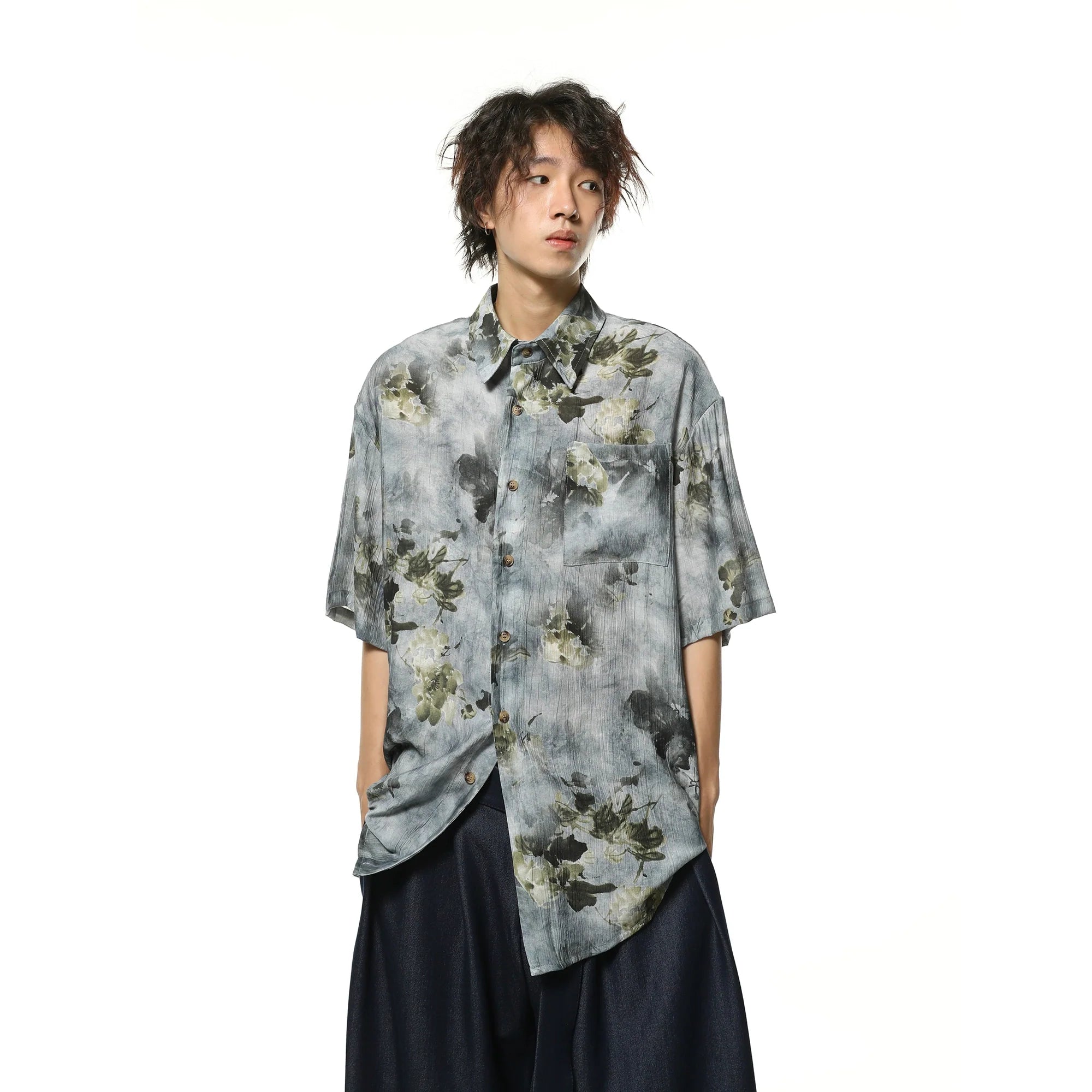 Oversized Floral Print Short-Sleeve Button-Up Shirt