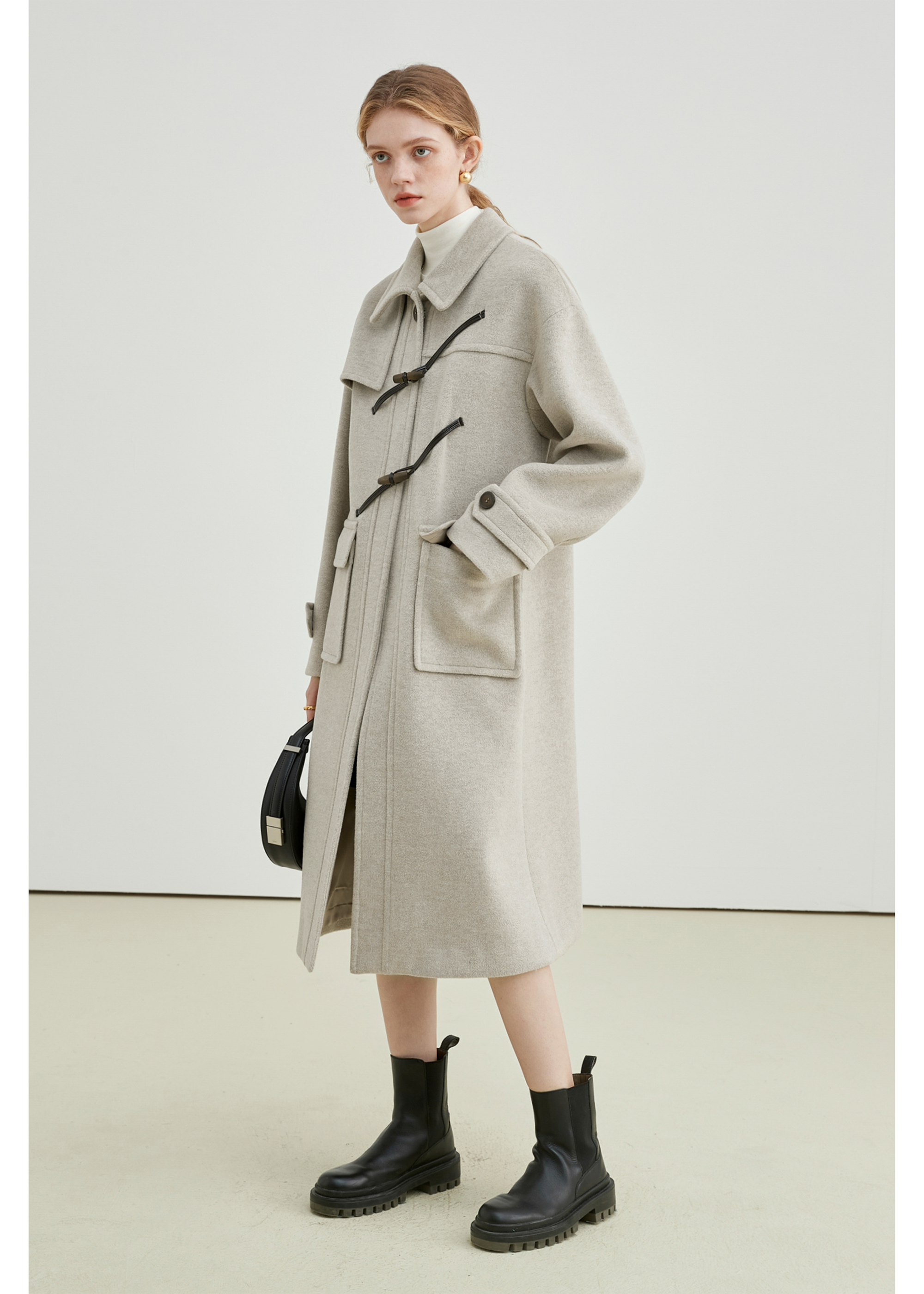 Winter Thick Woolen Coat With Horn Buttons - chiclara