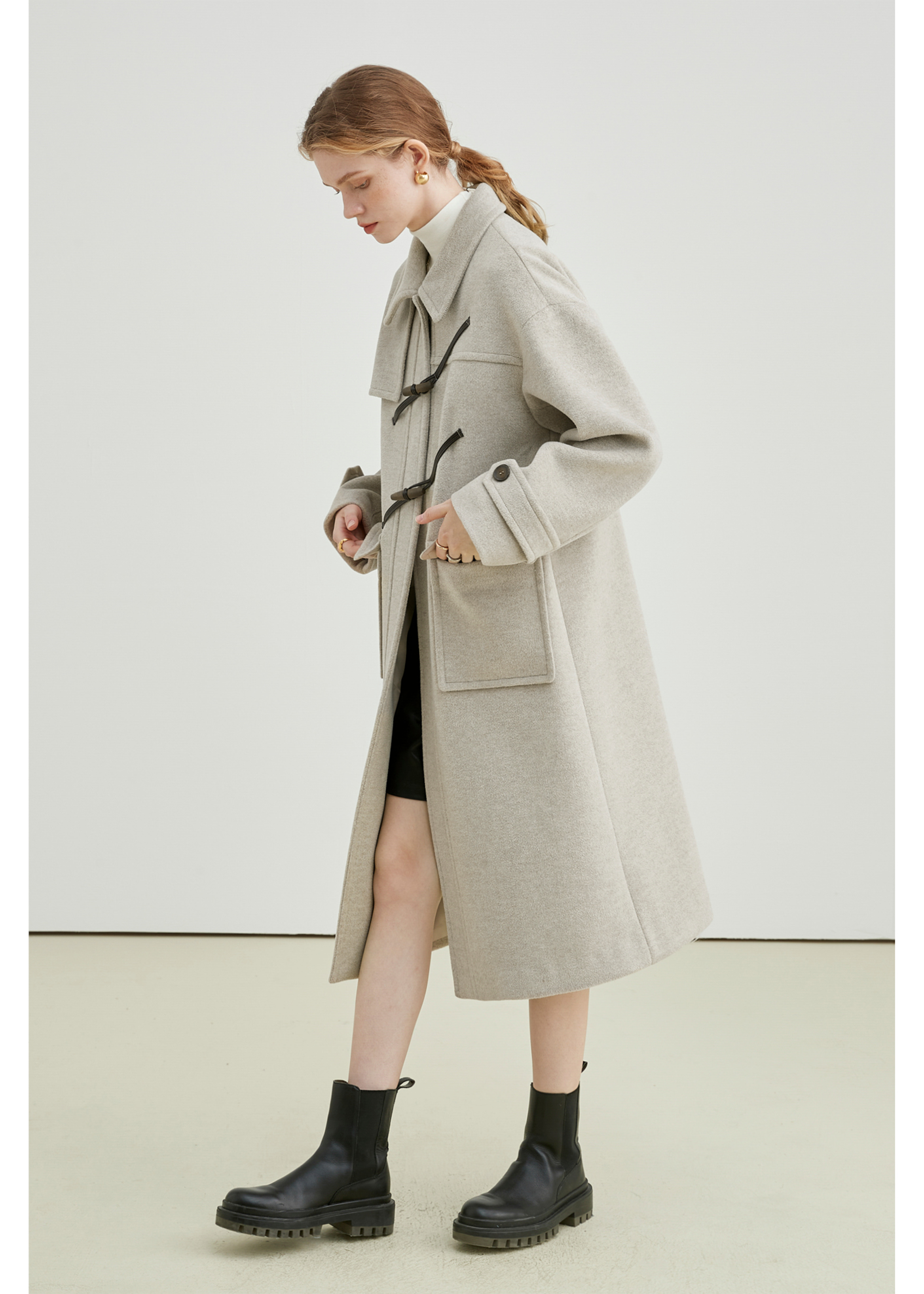 Winter Thick Woolen Coat With Horn Buttons - chiclara