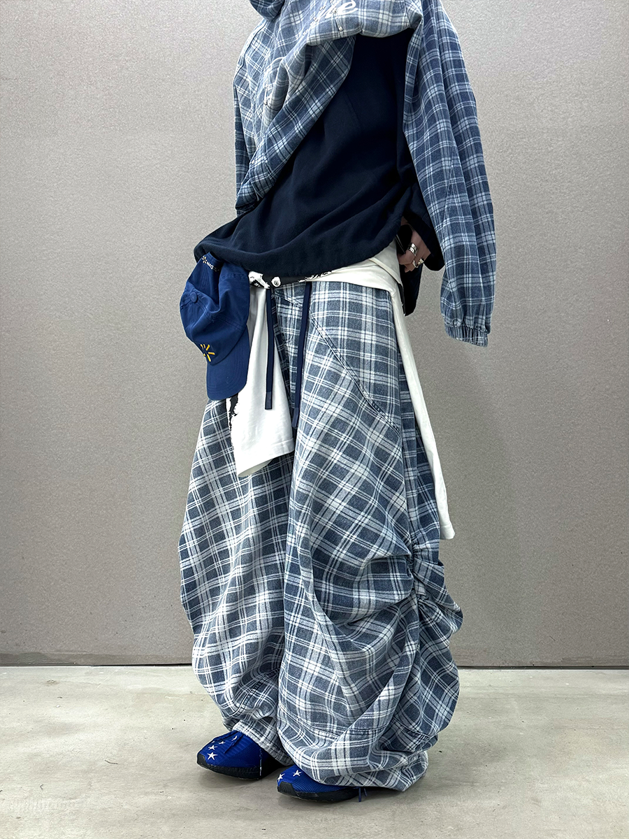 Blue Plaid Balloon Leg Parachute Jeans
