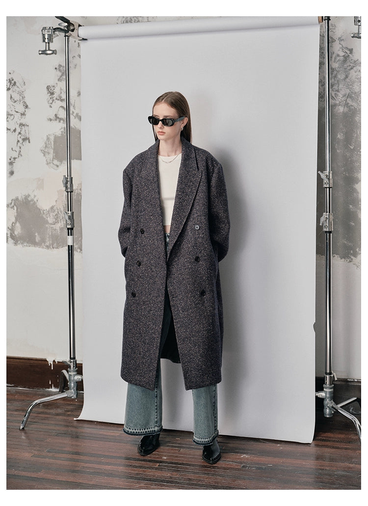 Wide-Shoulder Structured Single-Faced Wool Coat