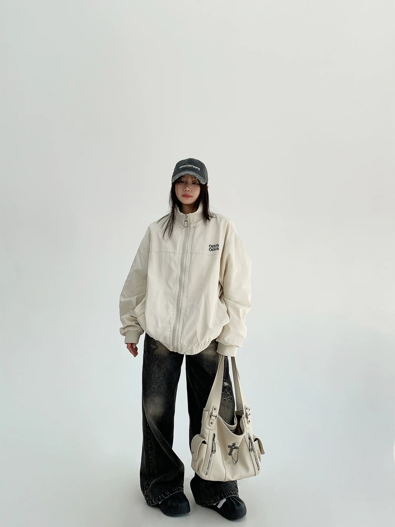 Oisis Cloud Windbreaker Jacket