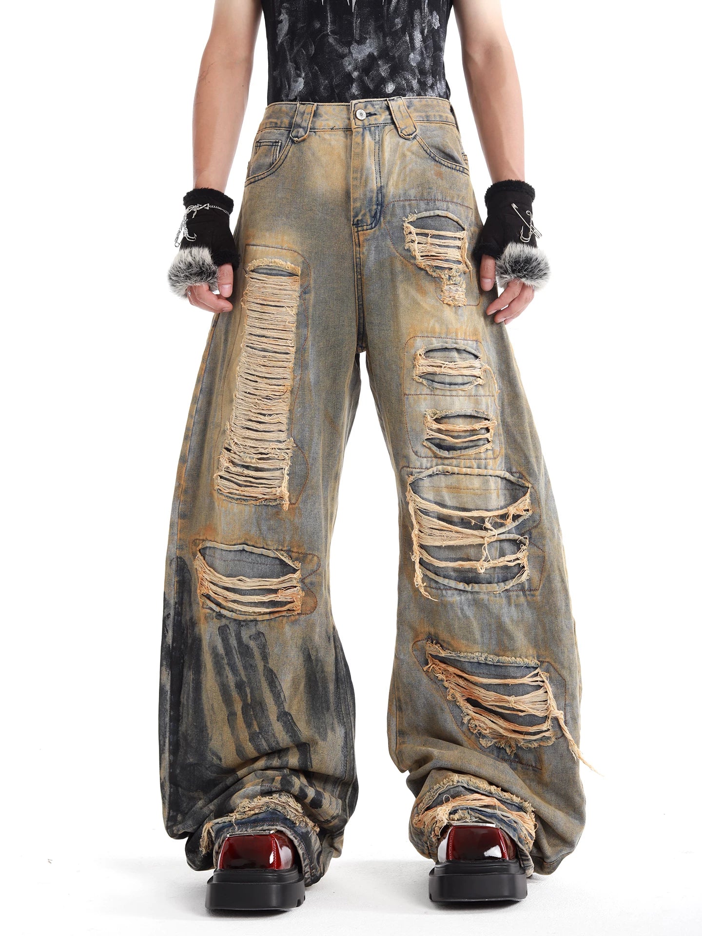 Ashveil Destroyed Balloon Jeans