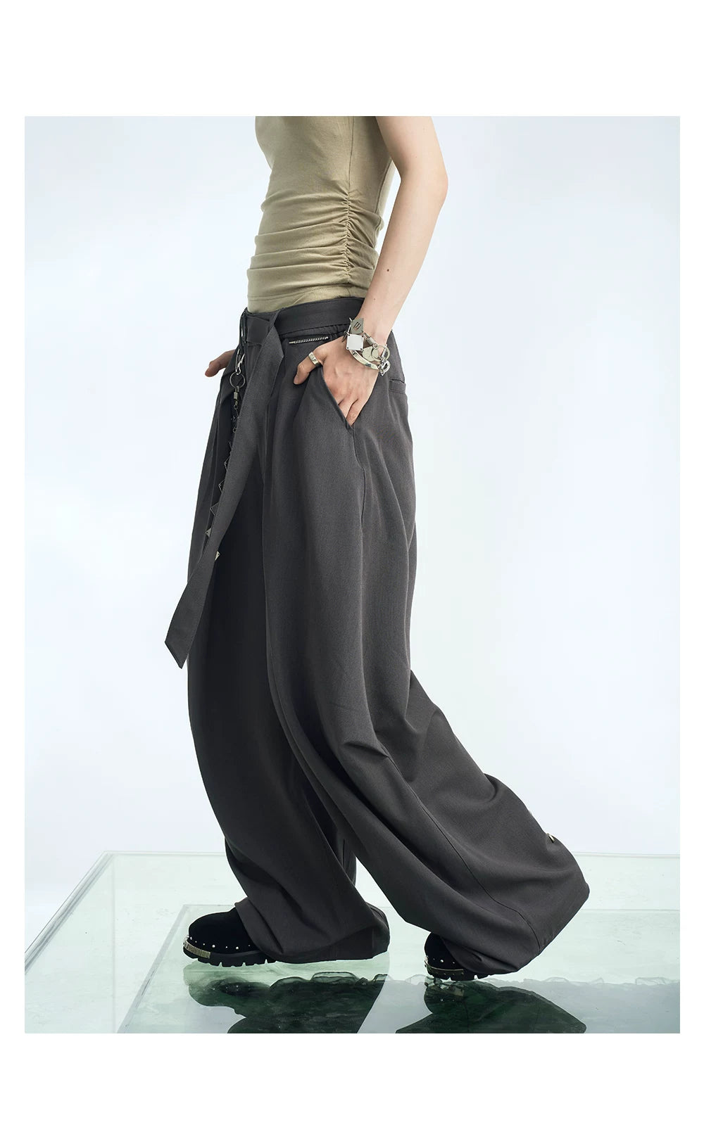 Architect Pleated Balloon Wide Leg Pants