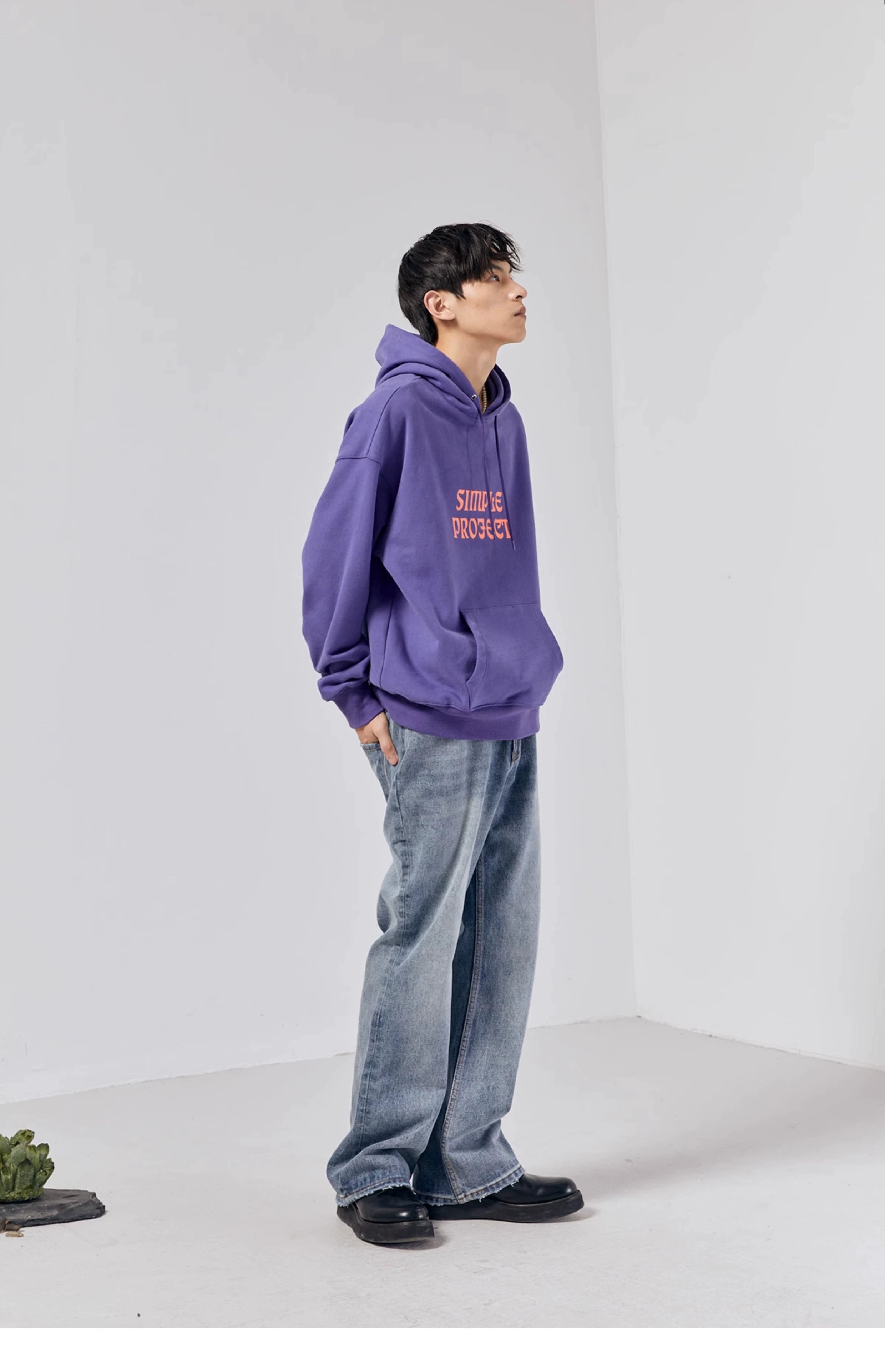 Light Wash Zip Straight-Leg Jeans