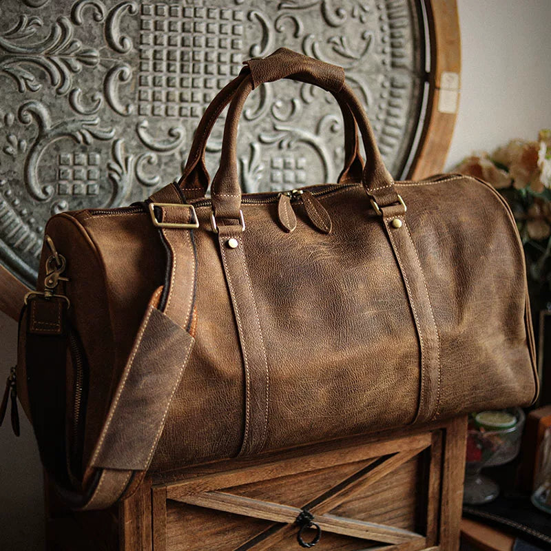 First-Layer Cowhide Travel Weekender Bag